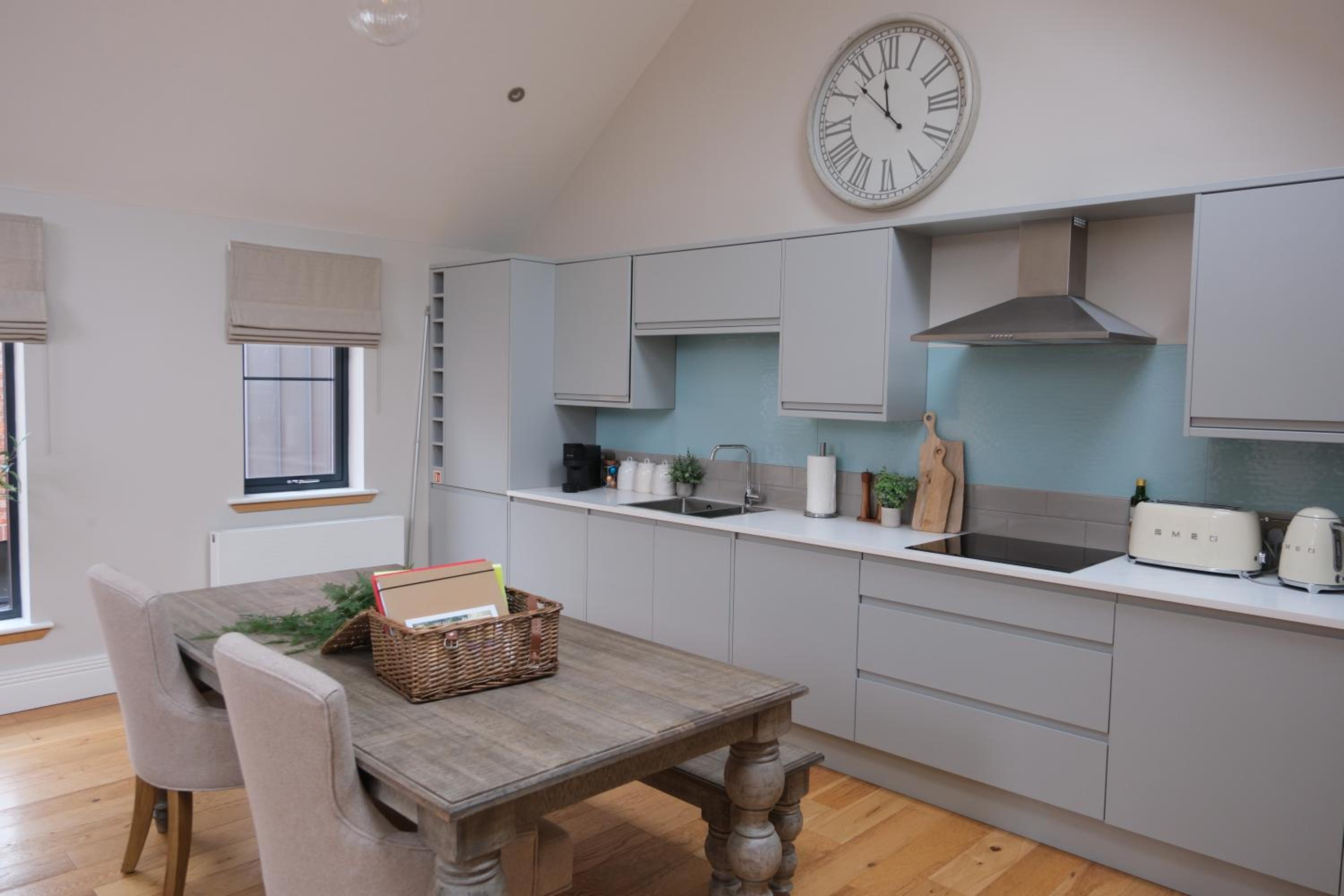 Two-Bedroom Deluxe Apartment