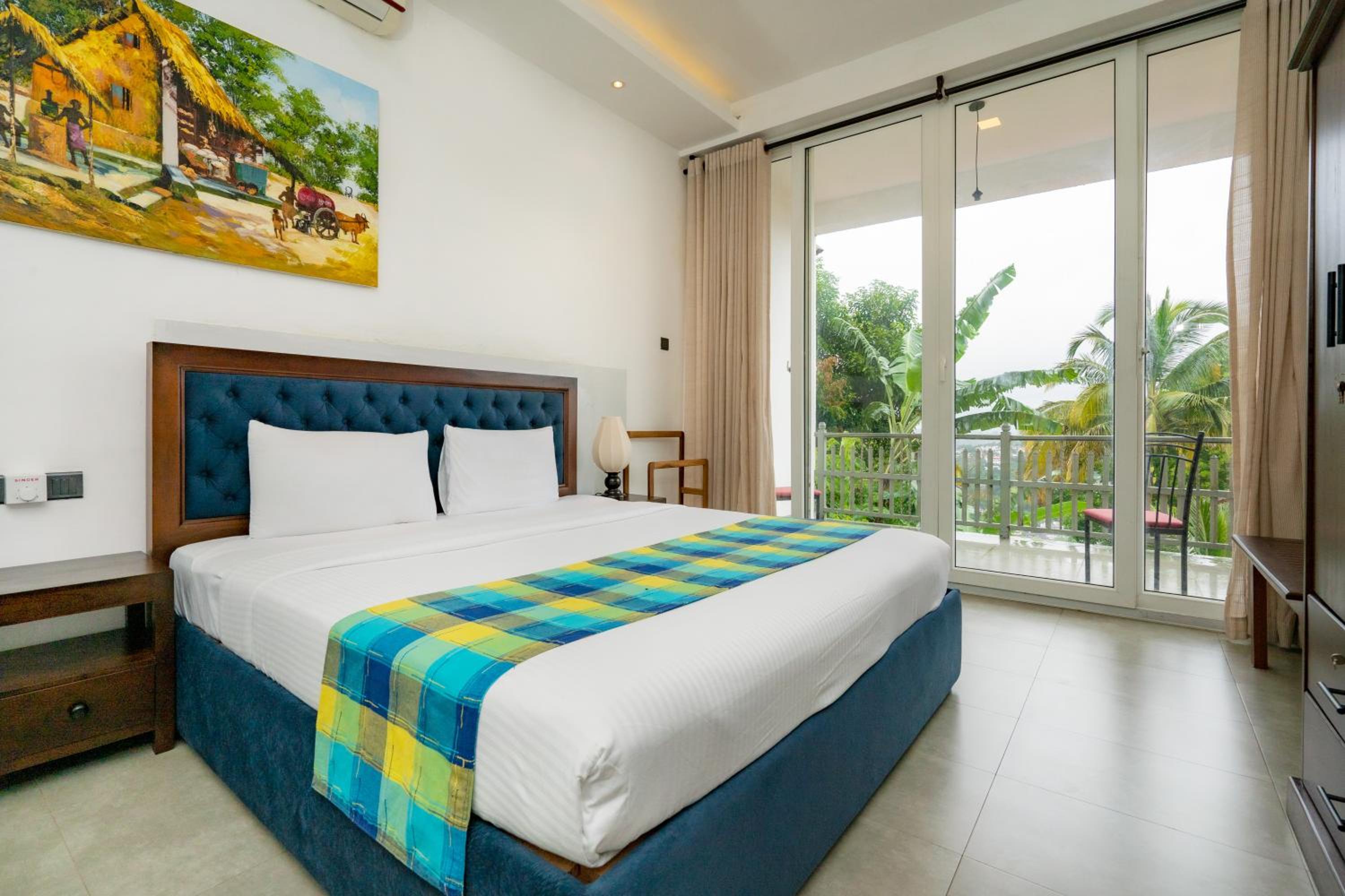 Deluxe Double Room with Balcony