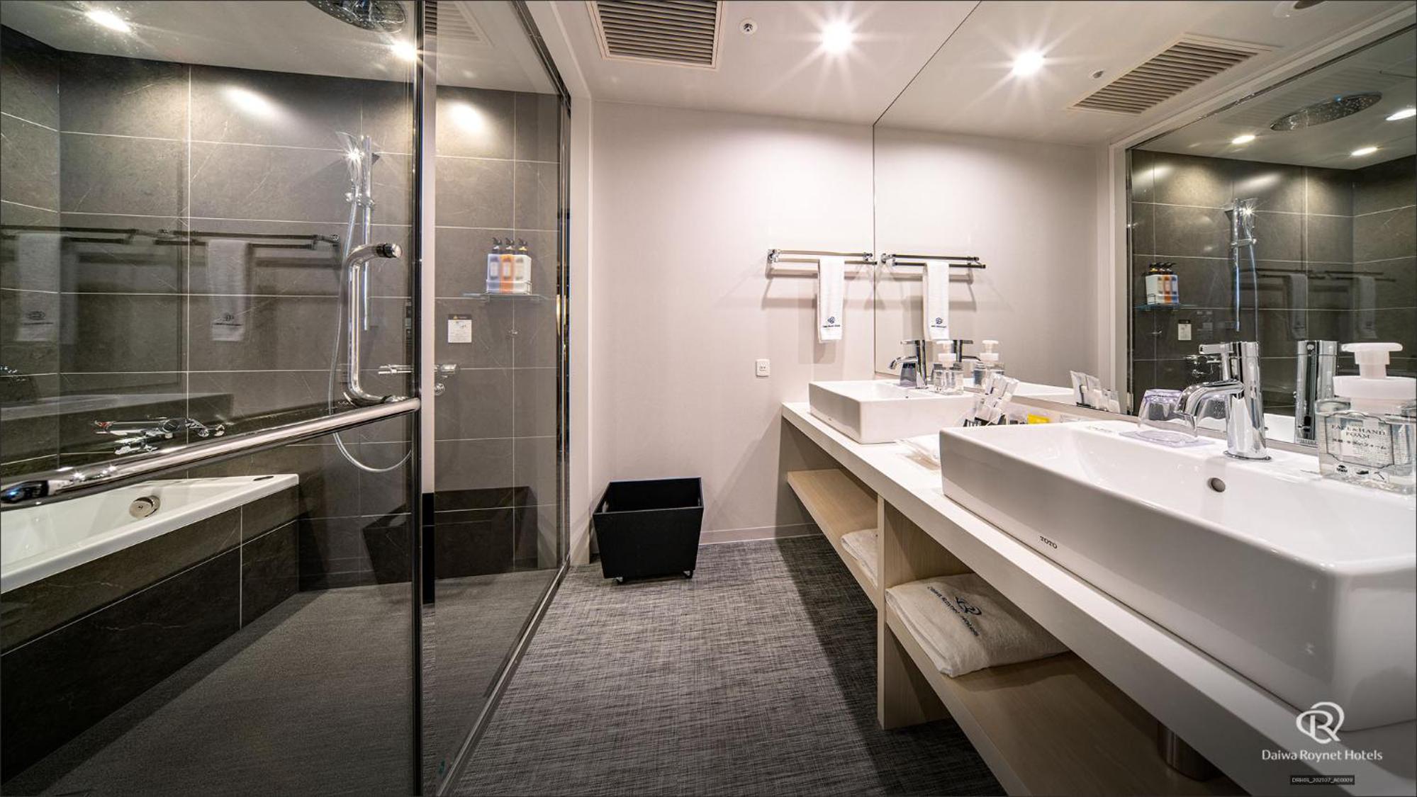 Junior Suite with Terrace - Photo 2