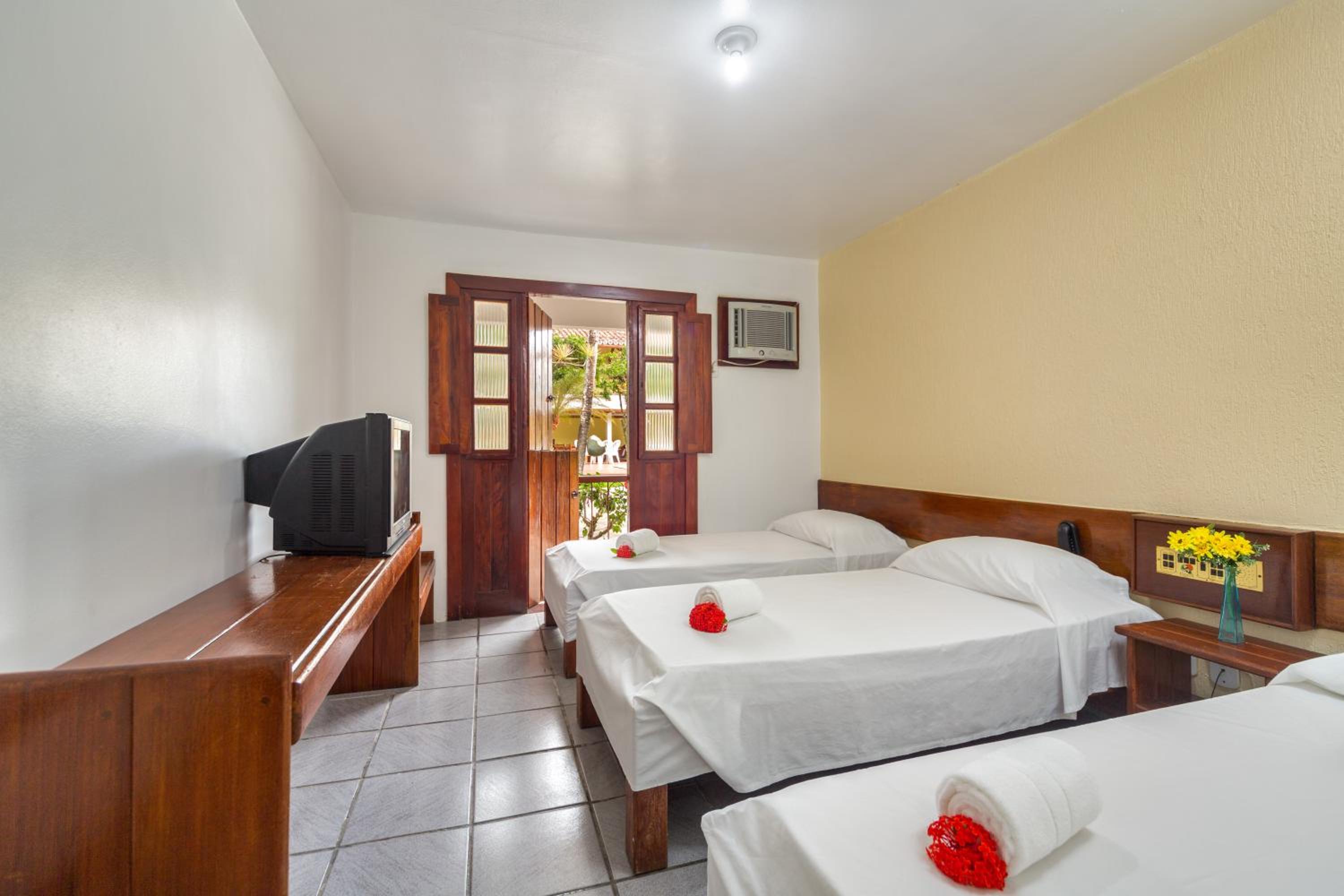 Standard Triple Room - Photo 2