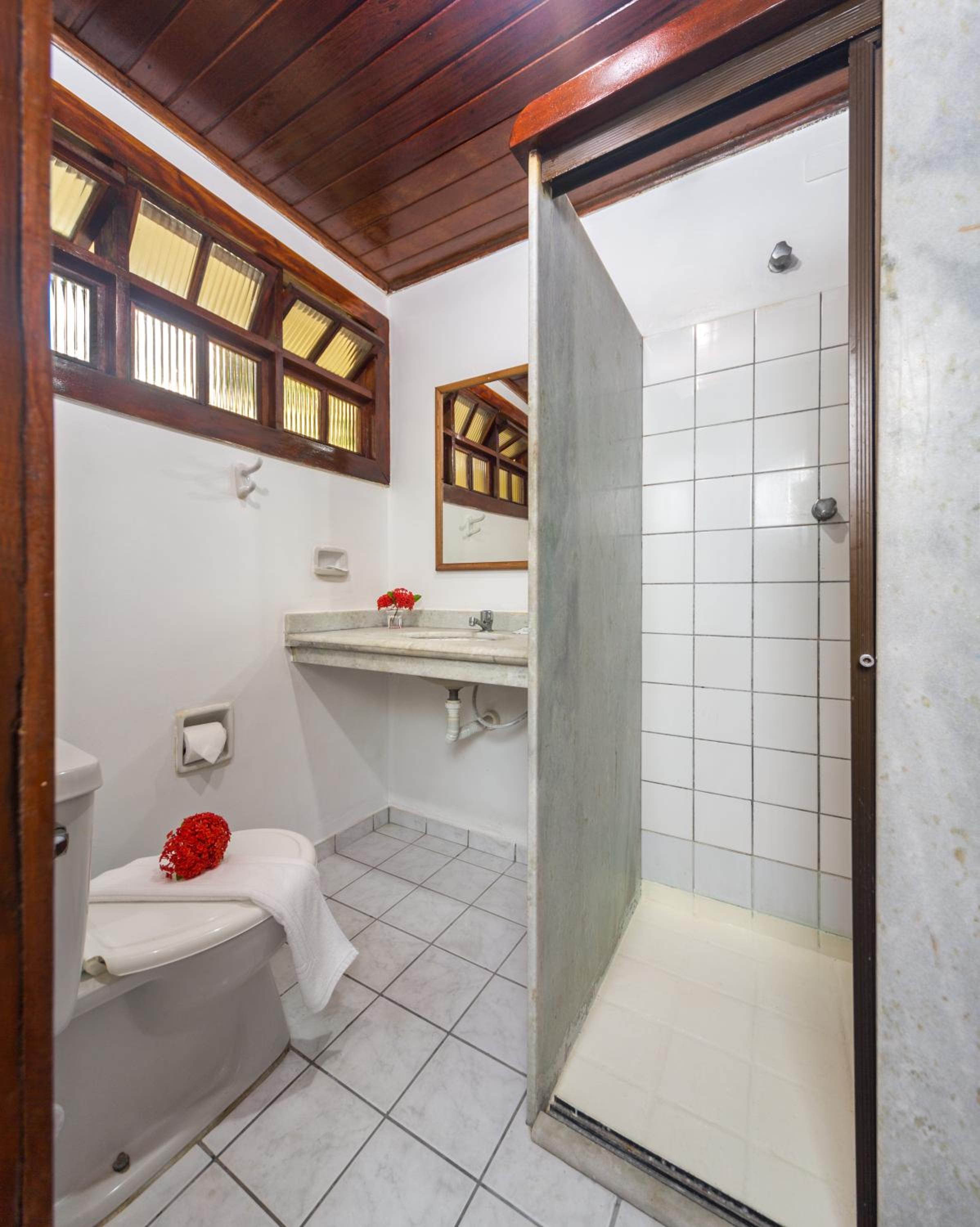 Standard Triple Room - Photo 3