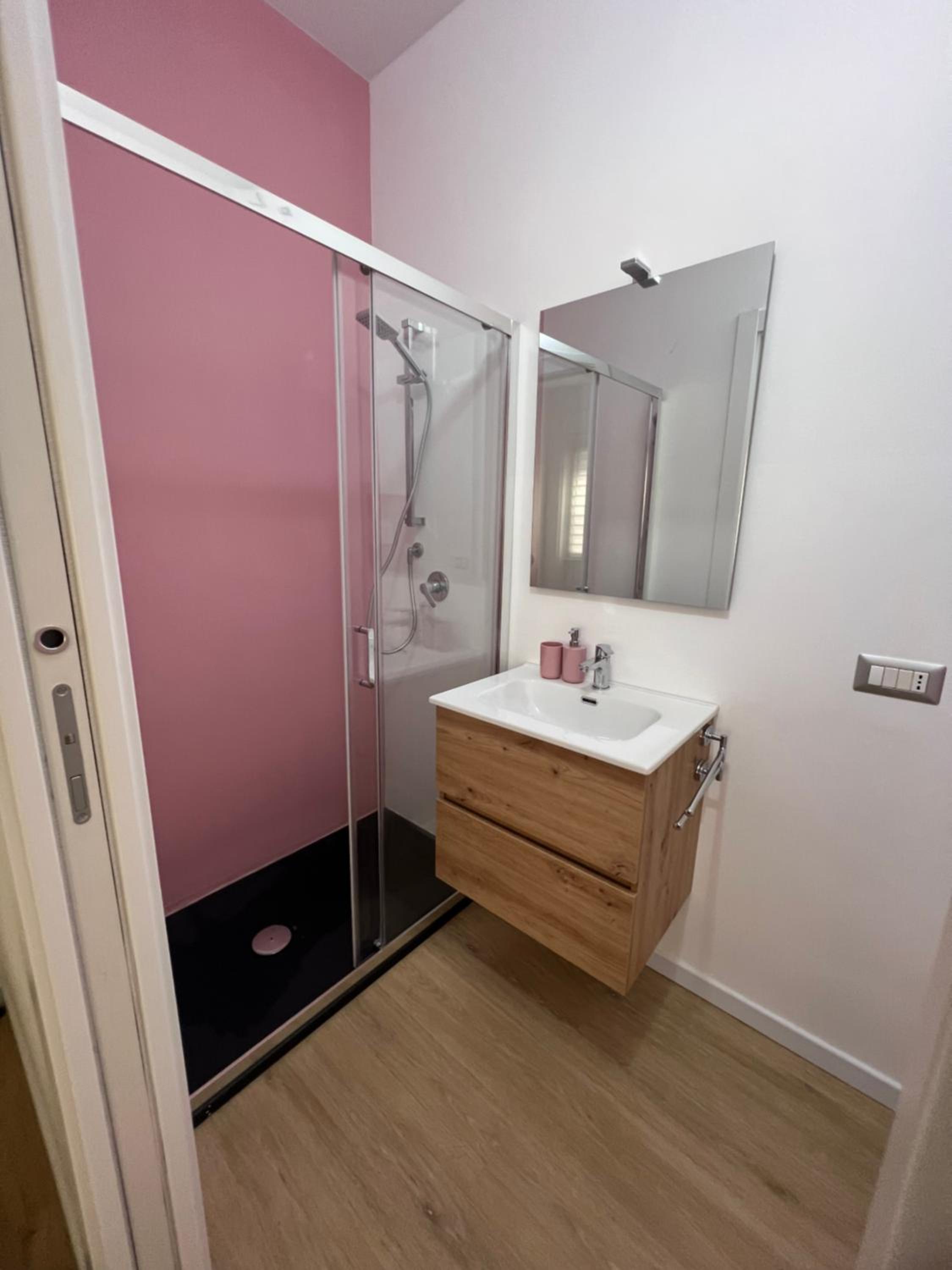 Large Double Room photo 2