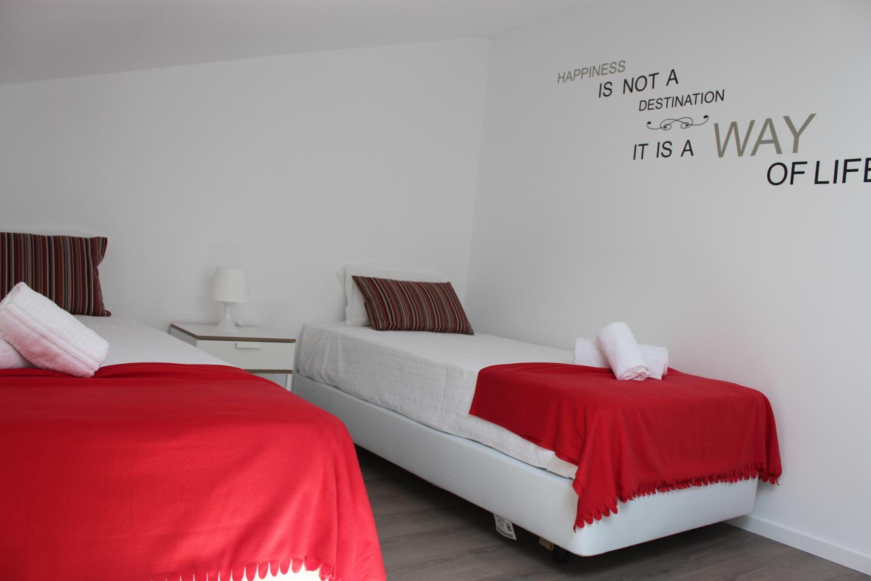 Twin Room with Shared Bathroom photo 1