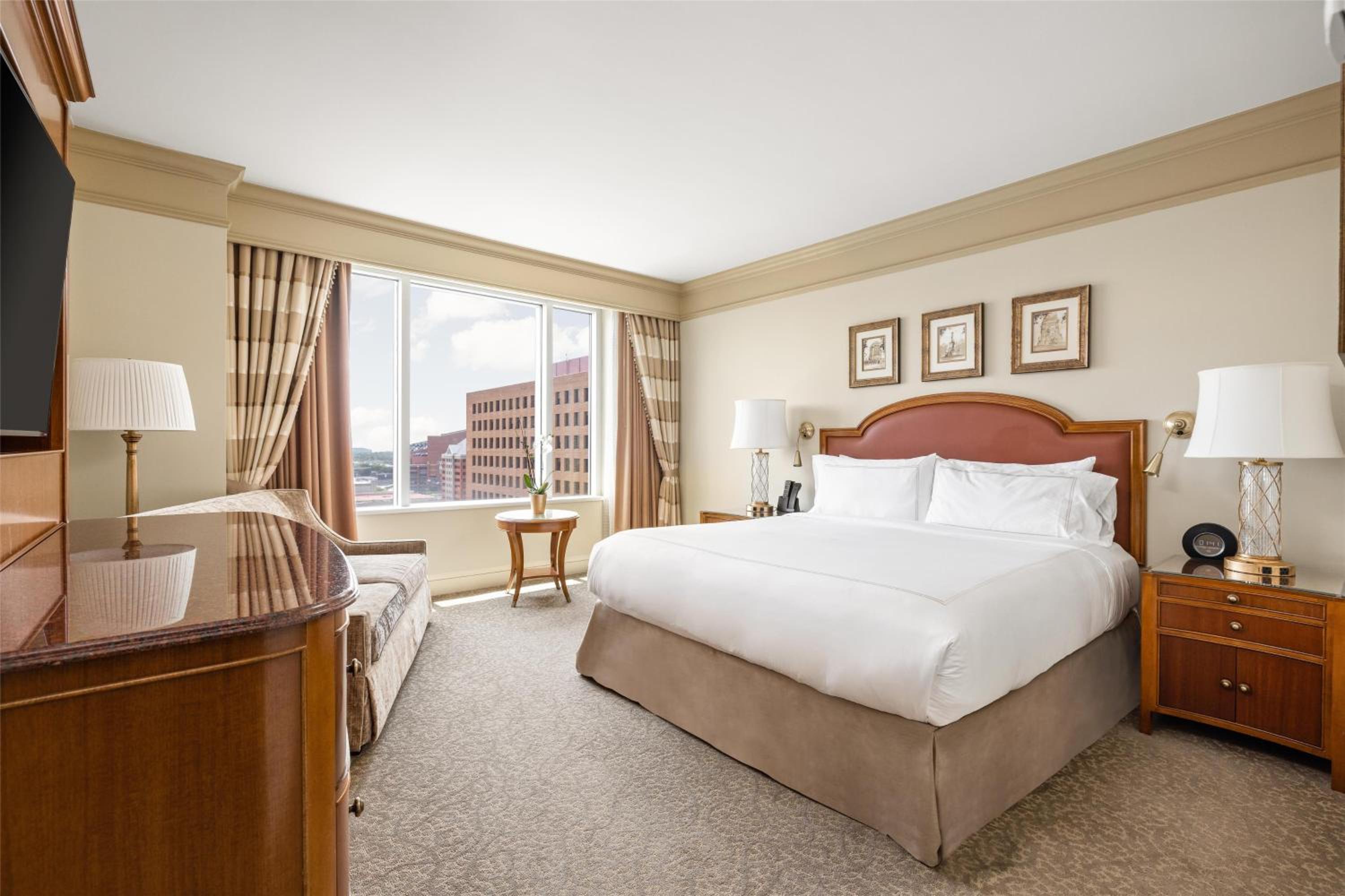 Cityspace King Suite with Parlor Room, photo 7