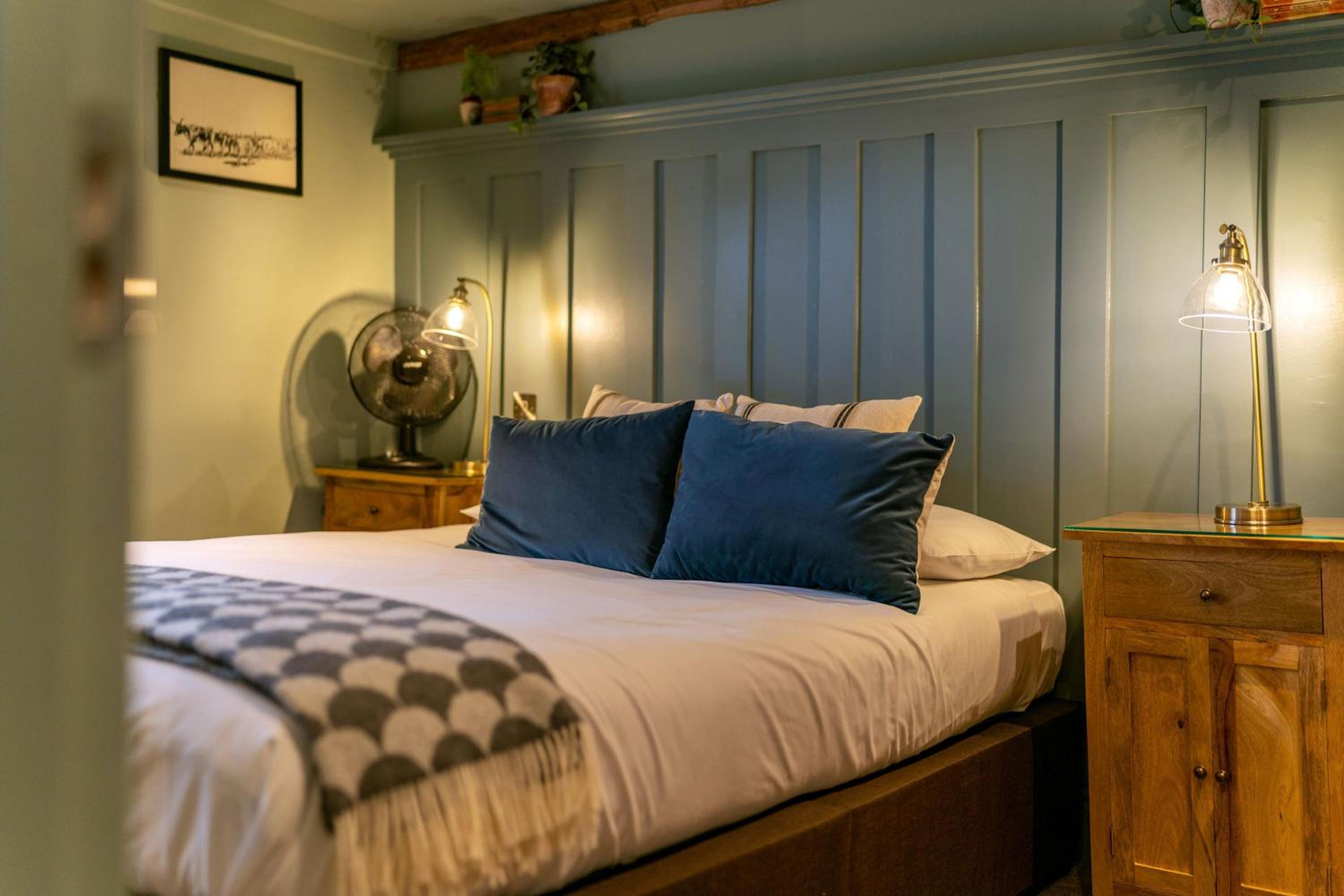 Small Double Room photo 2