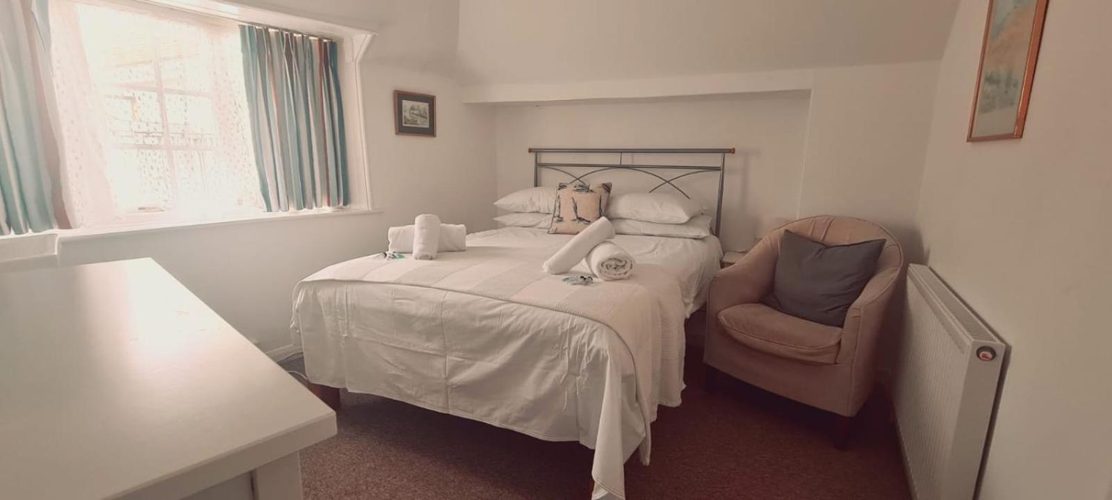 Double Room with Shared Bathroom