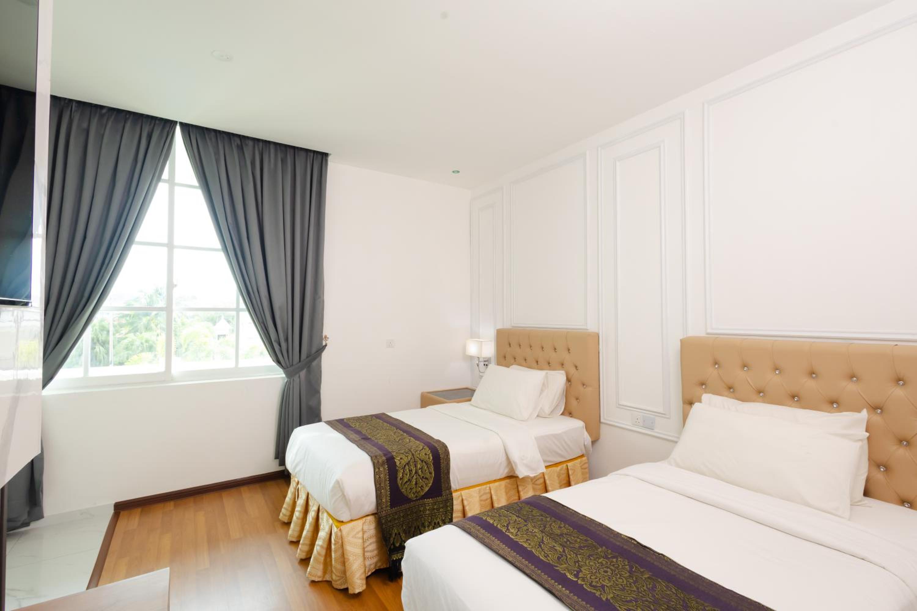 Superior Double Room with Two Double Beds