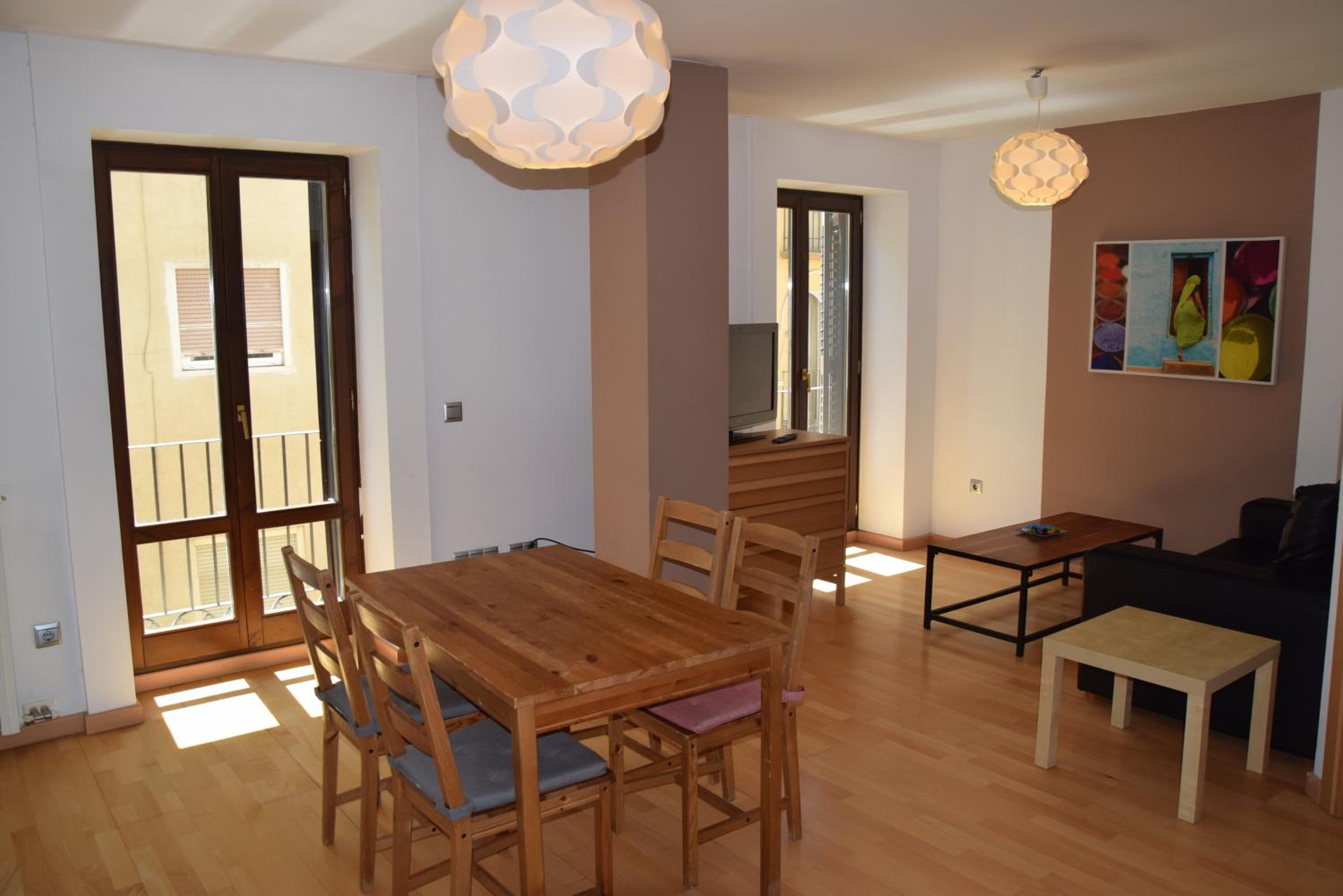 One-Bedroom Apartment (2 Adults) - Photo 1