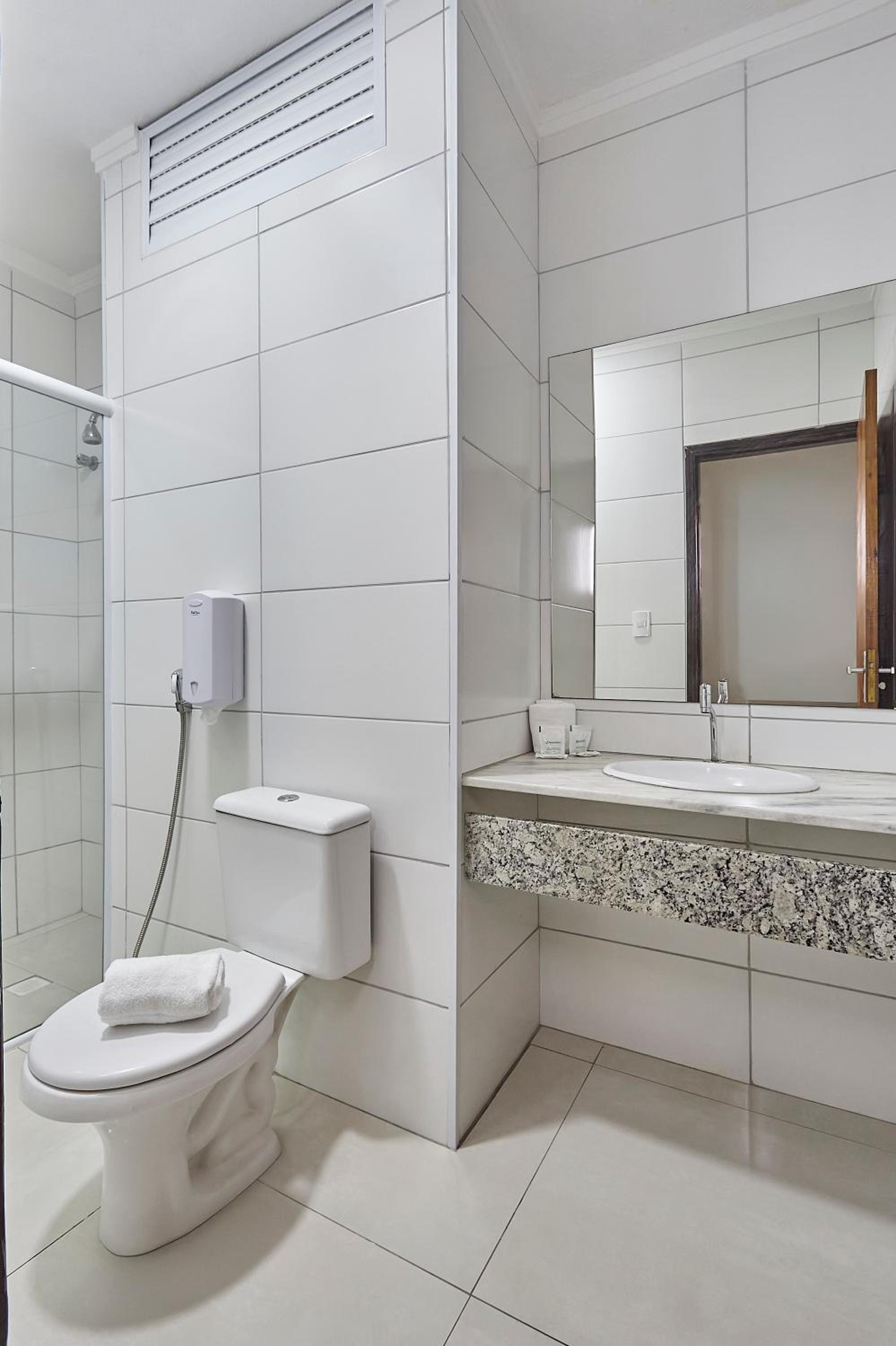 Basic Triple Room - Photo 5