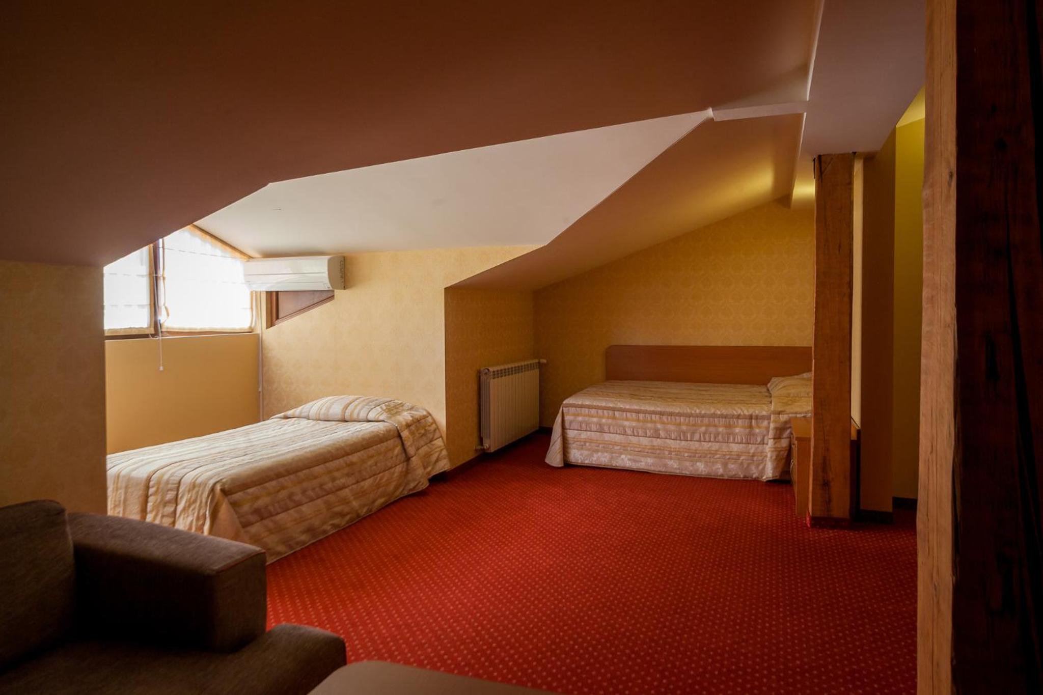 Suite - Top Floor (No Balcony) for 3 people - Free Relax Zone photo 1