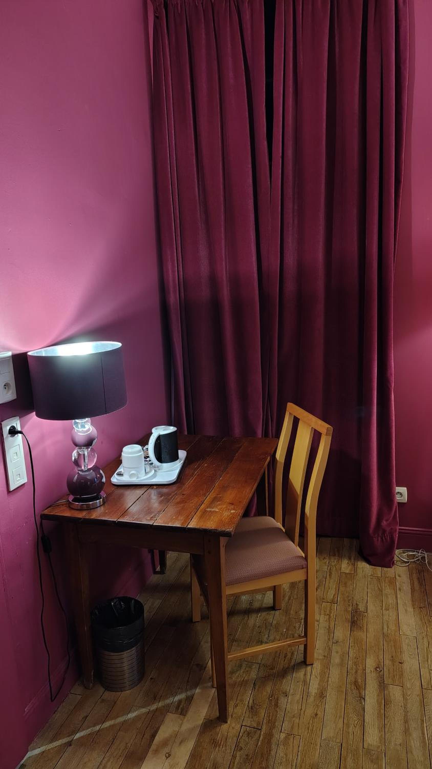 Standard Twin Room photo 3
