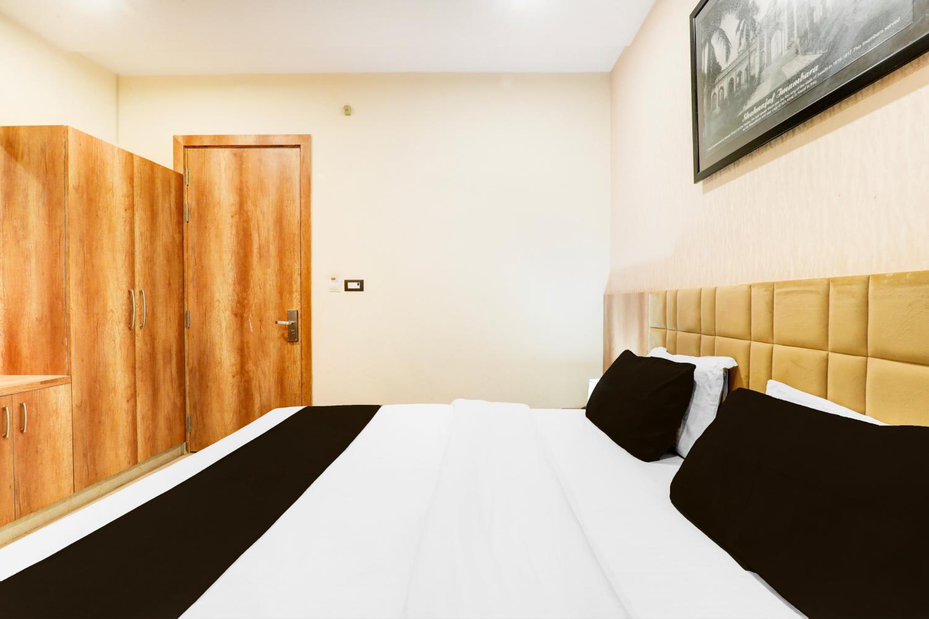 Classic Triple Room - Photo 6