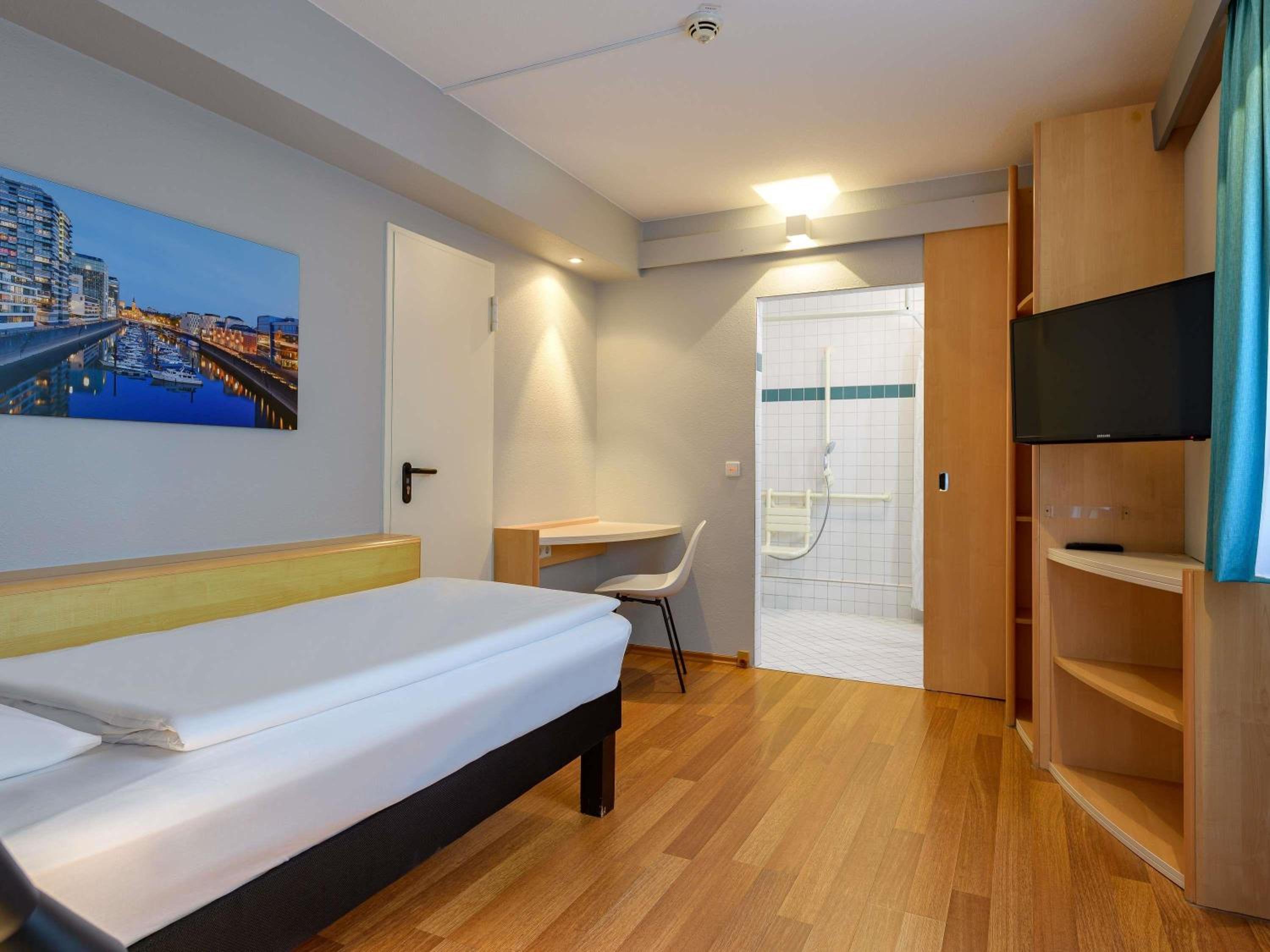 Standard Single Room photo 2