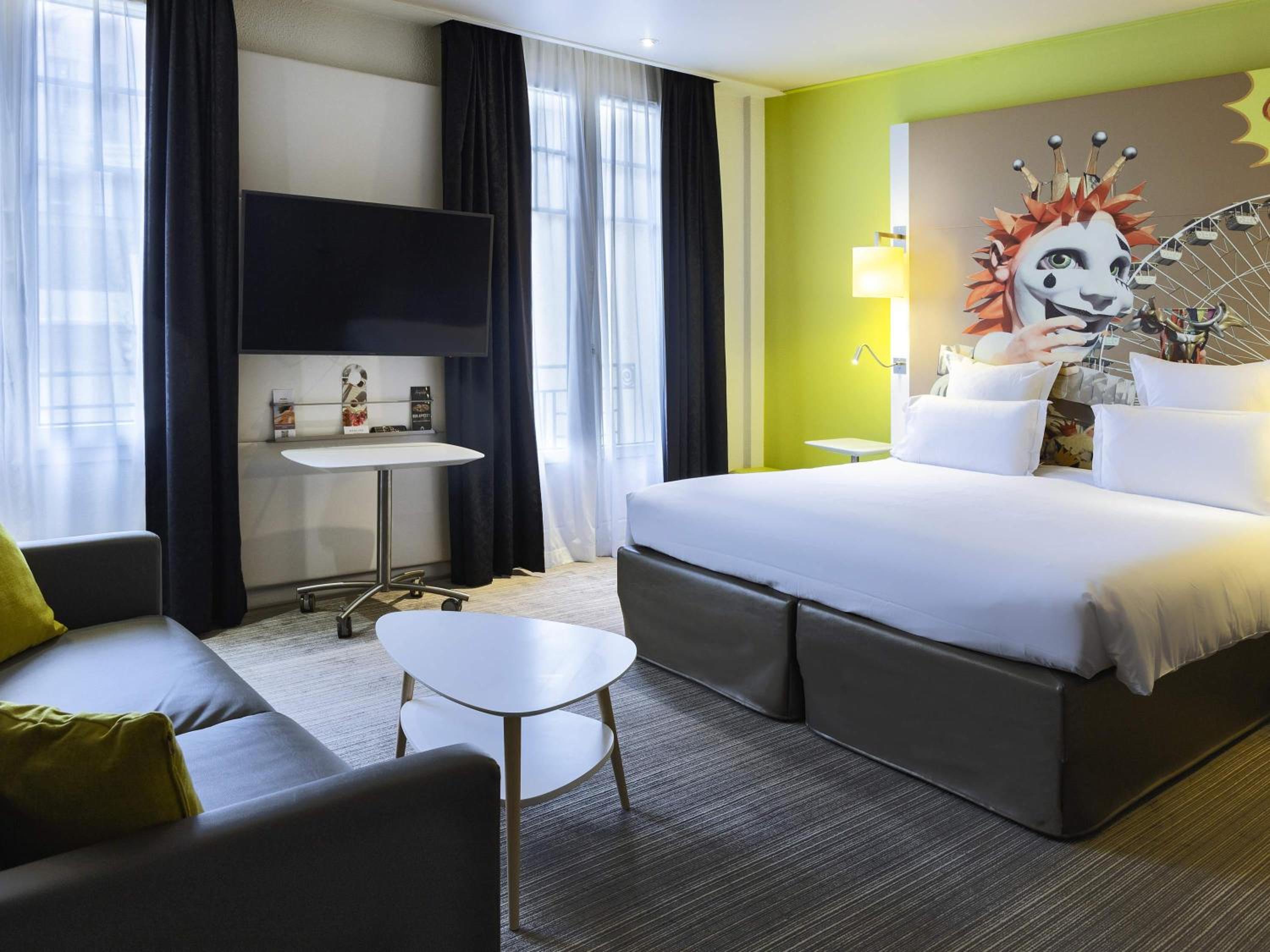 Junior Suite with One Double Bed and One Sofabed - Photo 6