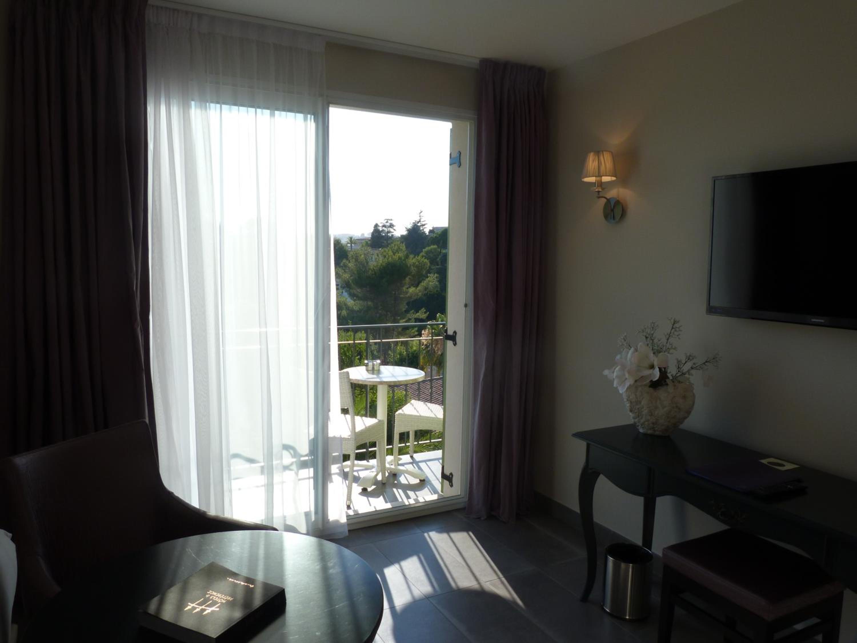 Superior Double Room - Free Spa Access photo 3