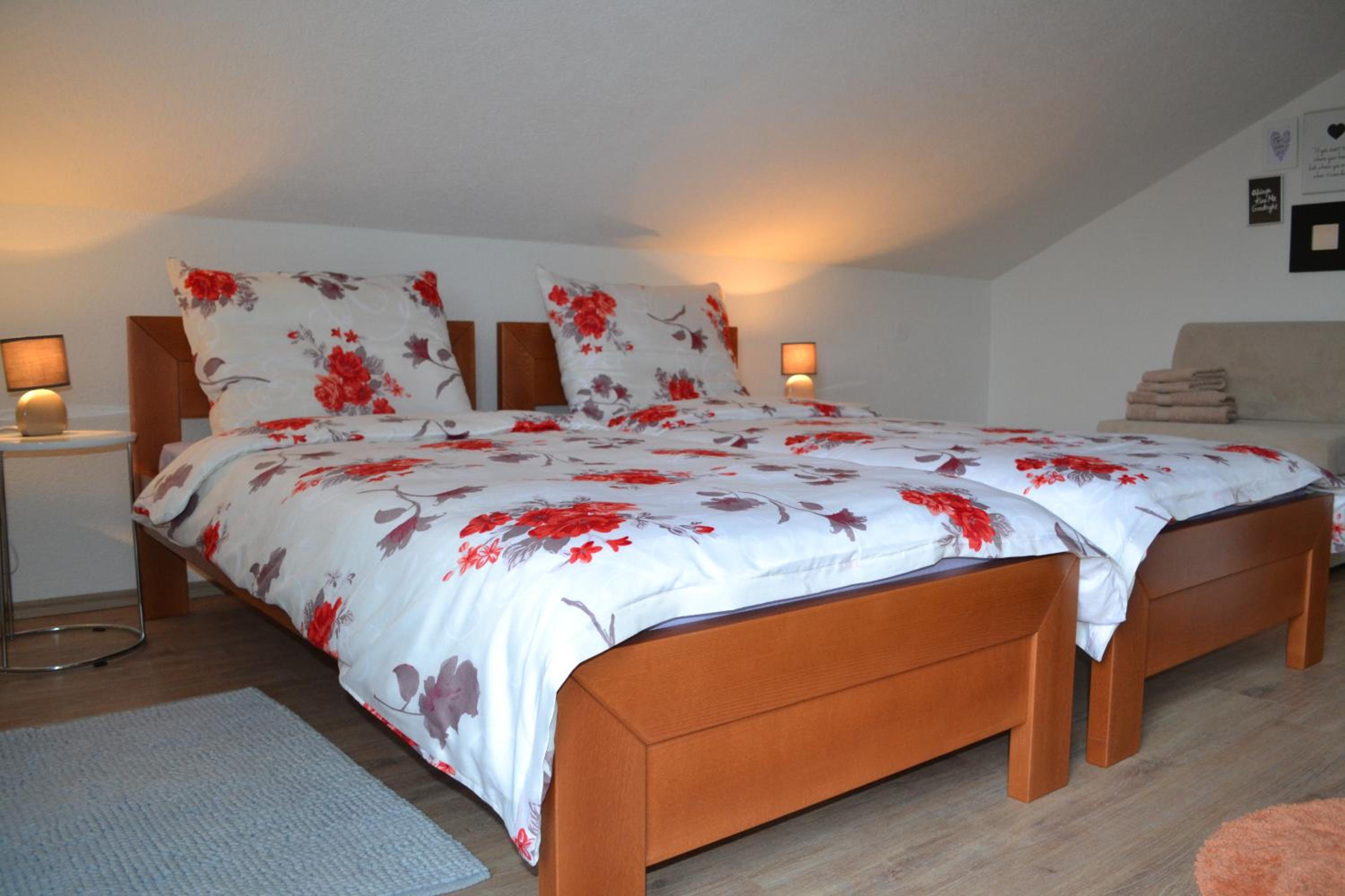 Double Room with Extra Bed photo 1
