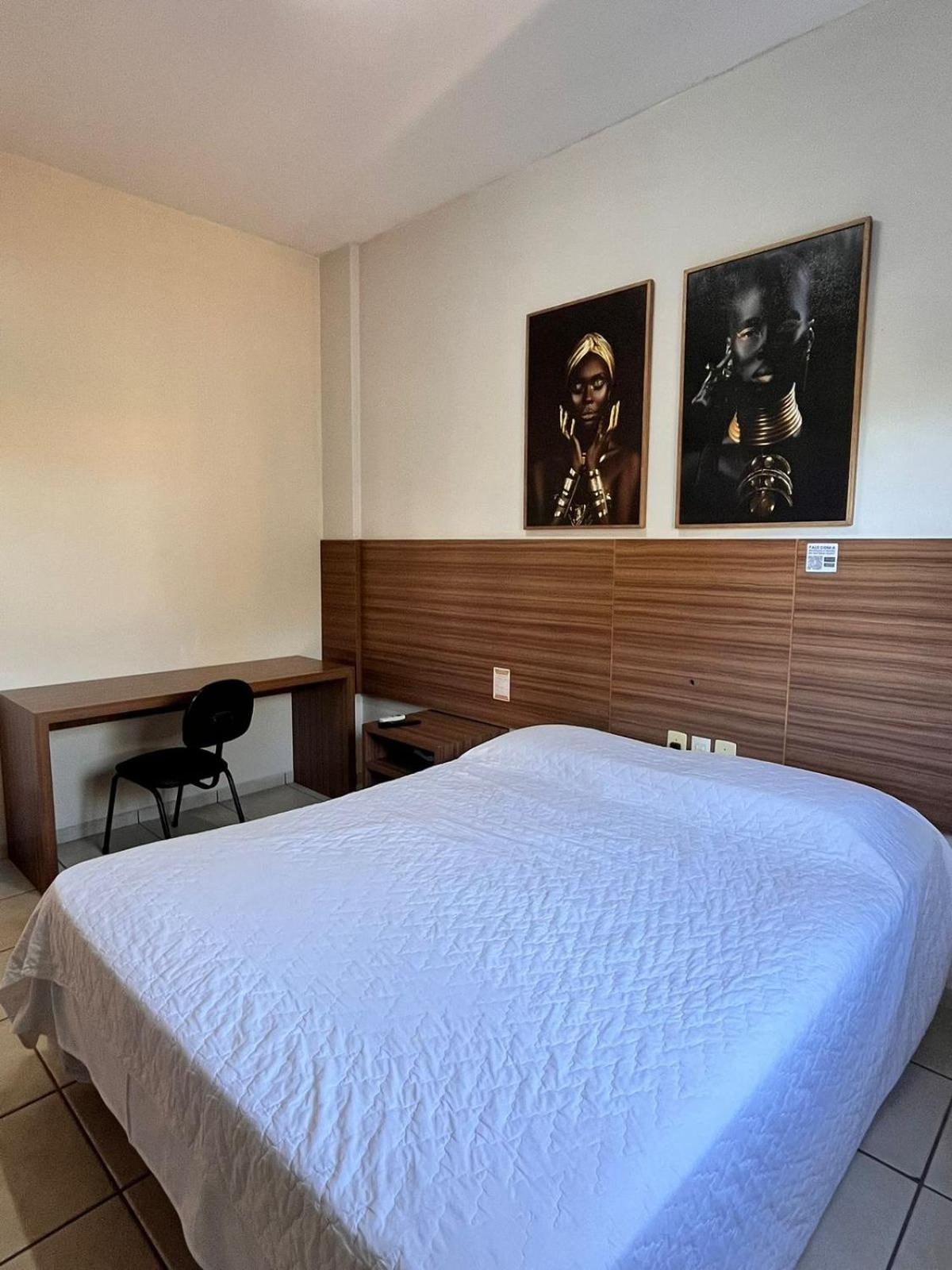 Deluxe Double or Twin Room photo 2