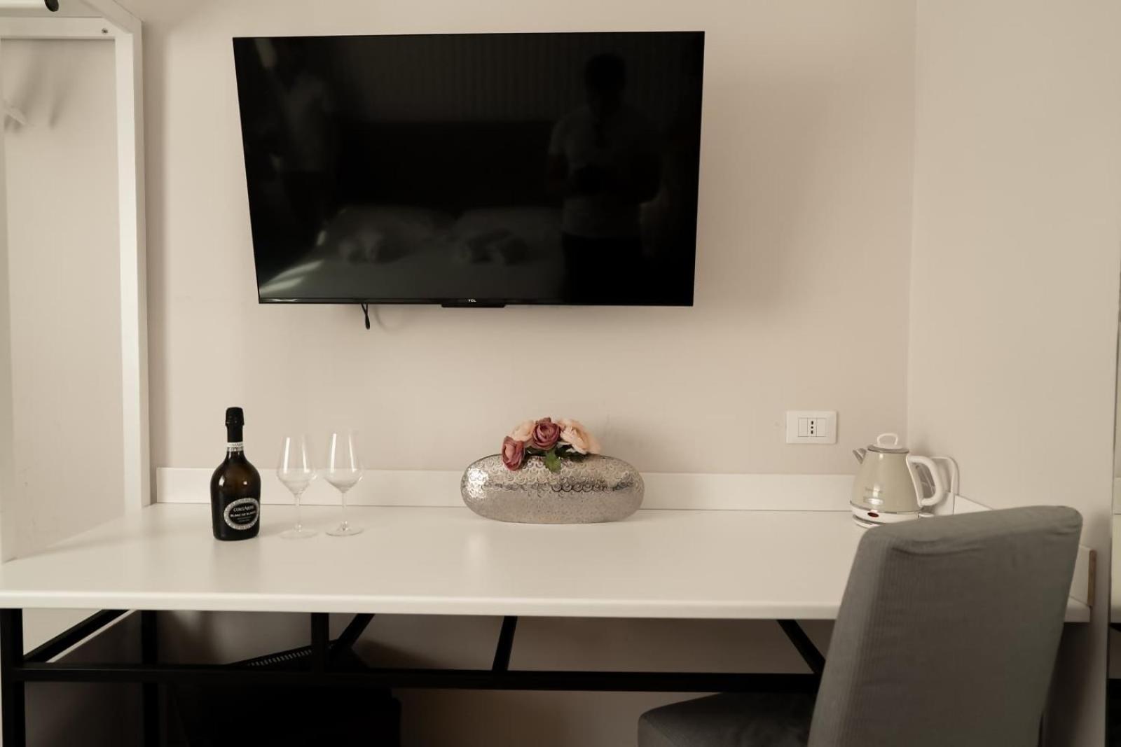 Large Double Room