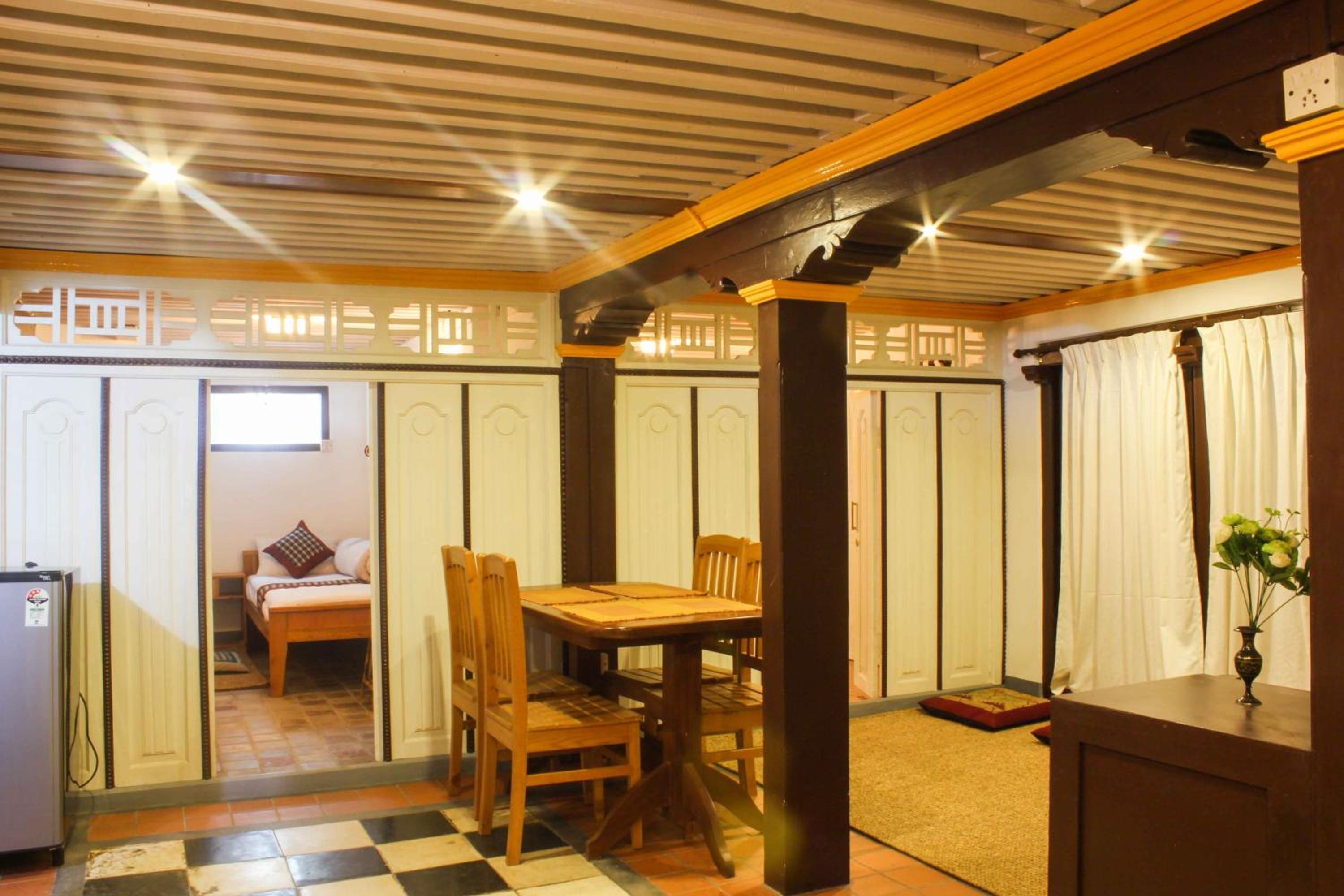Single Room with Bathroom photo 3