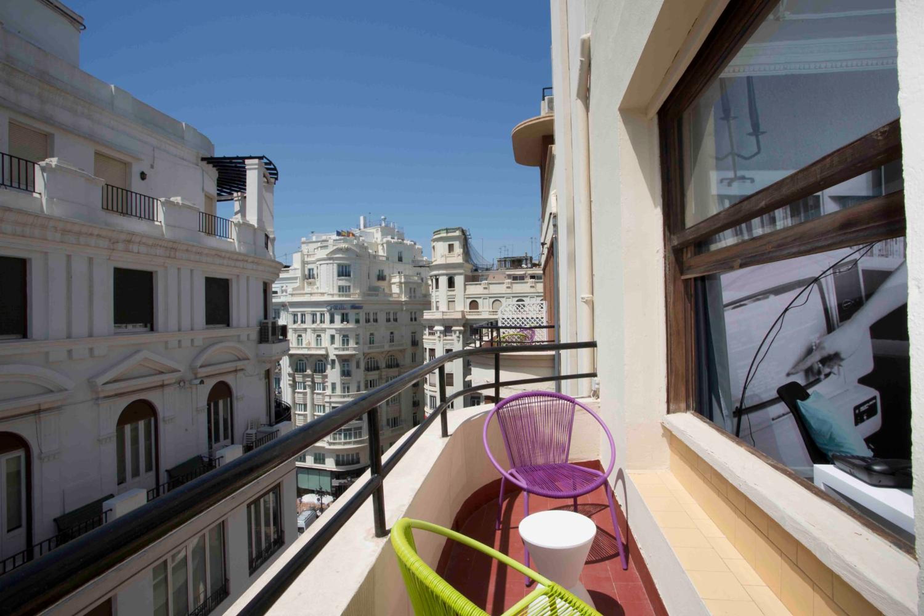 Twin Room with Balcony