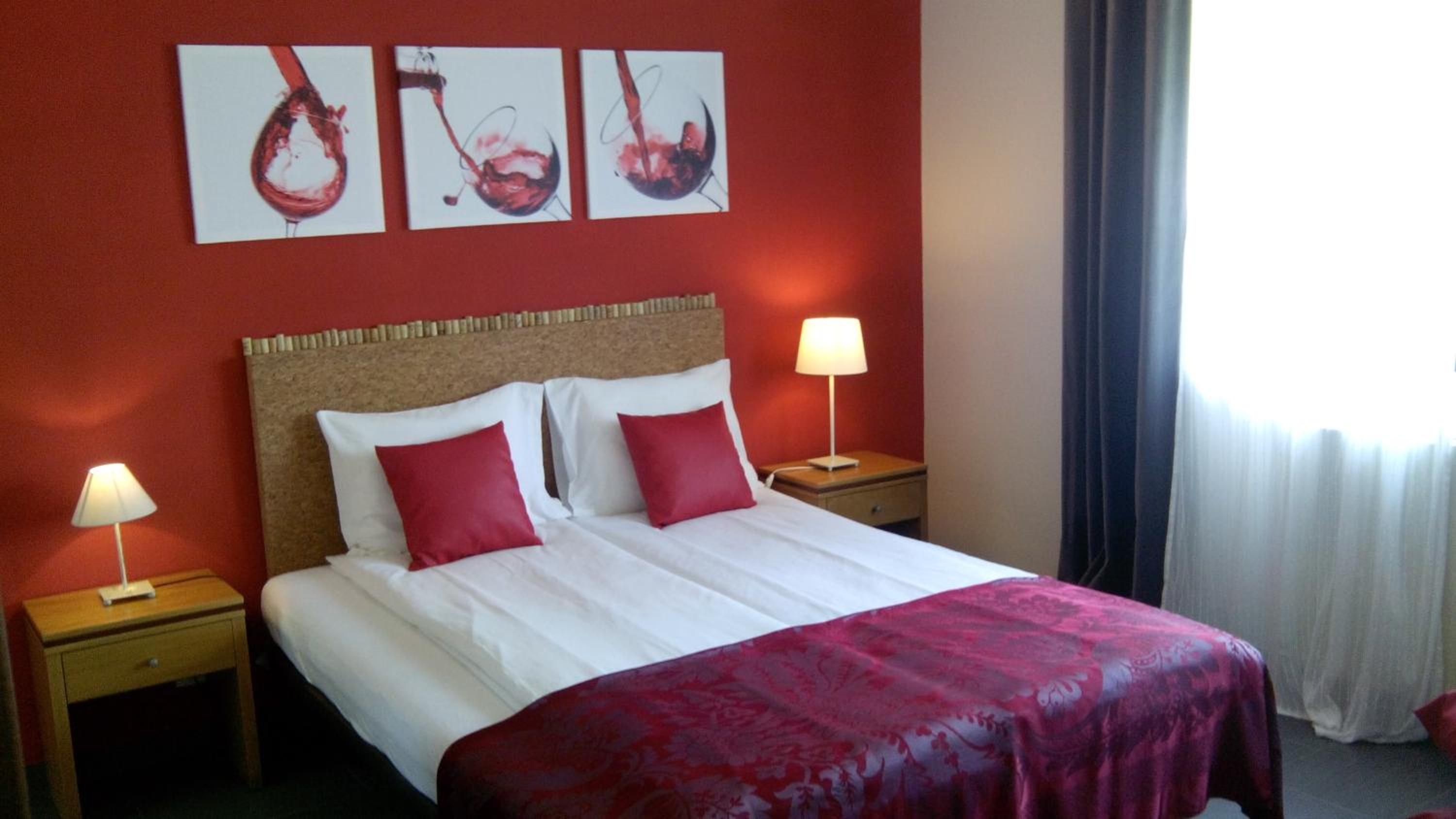 Double Room with Private Bathroom - Photo 1