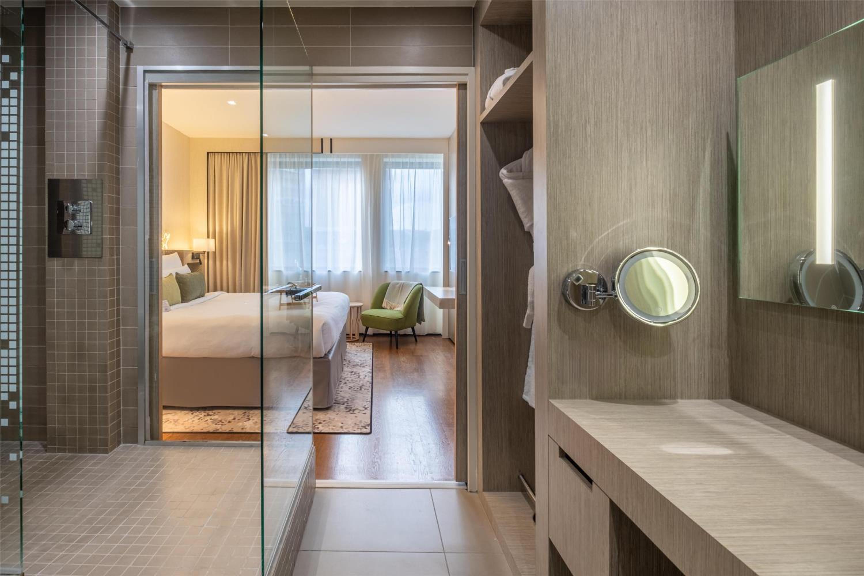 King Suite