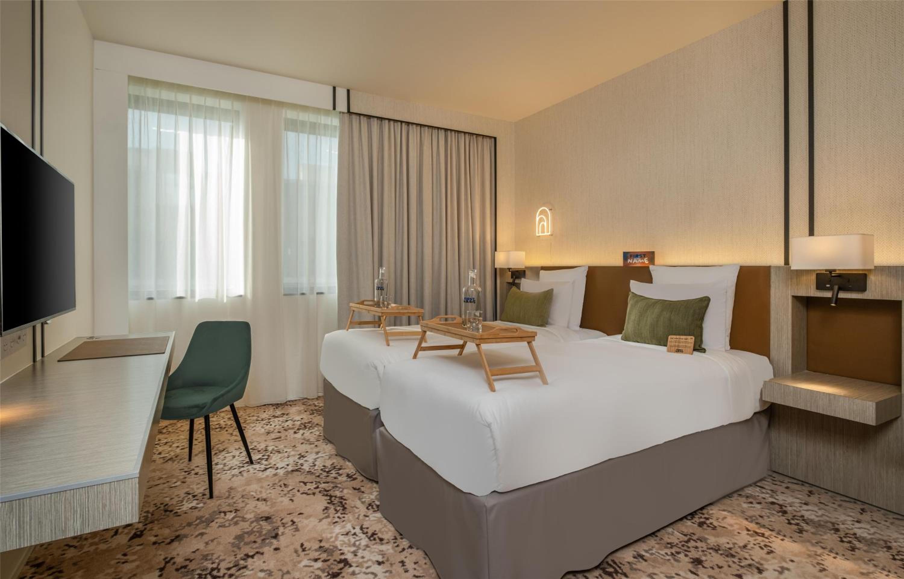 Deluxe Twin Room - Photo 6