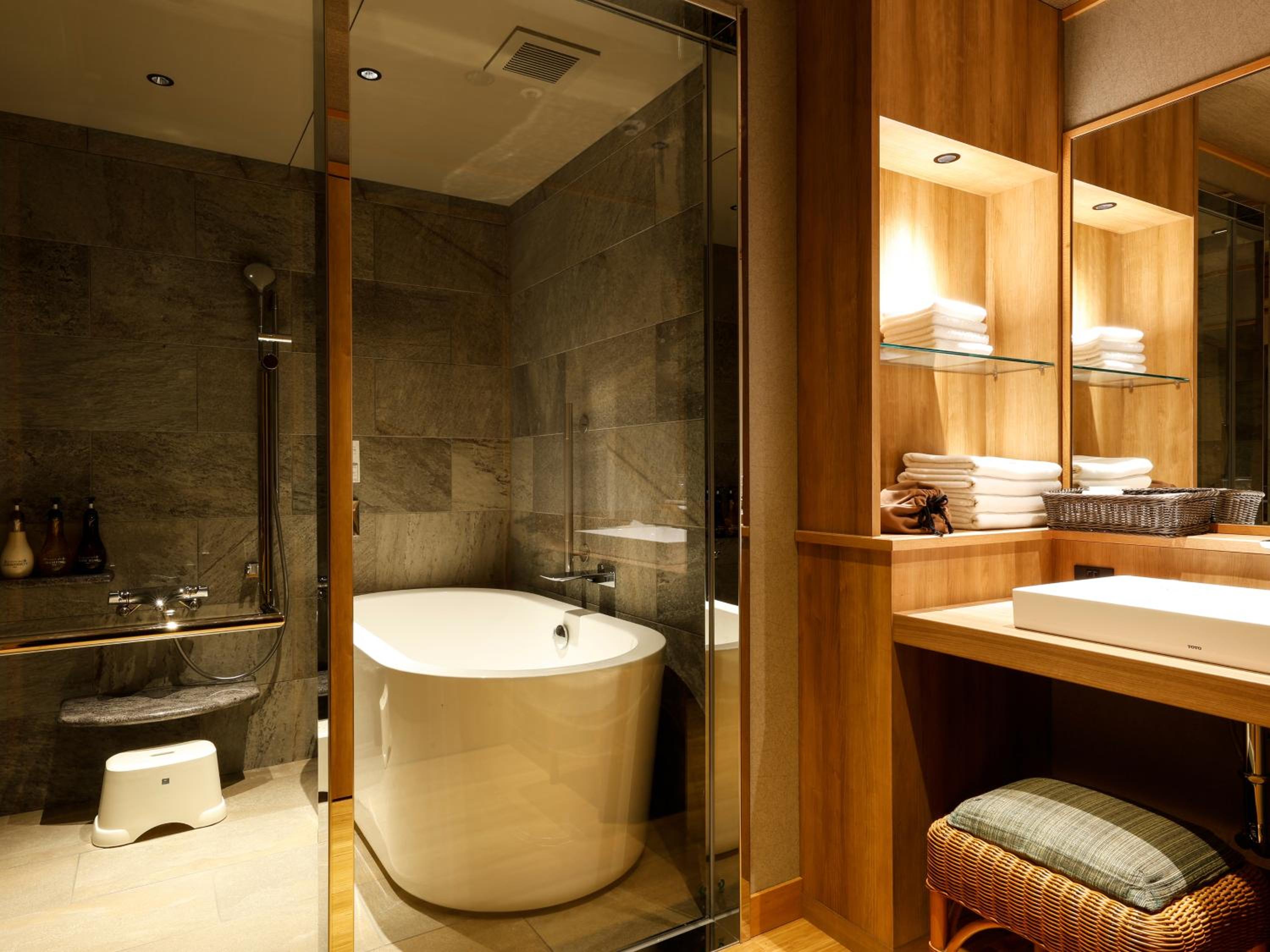 Deluxe Japanese Western Room Type G - Non-Smoking (6th Floor)