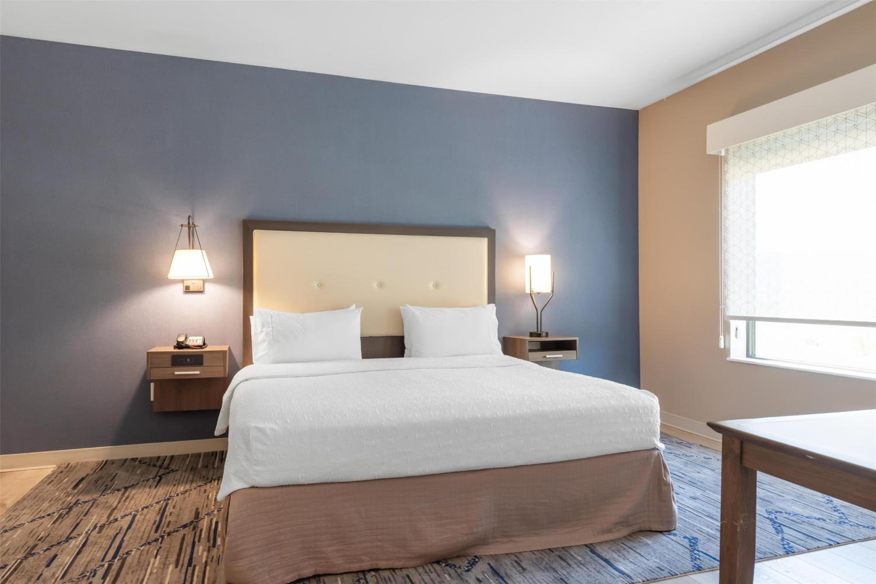 King Room - Mobility Access/Non-Smoking