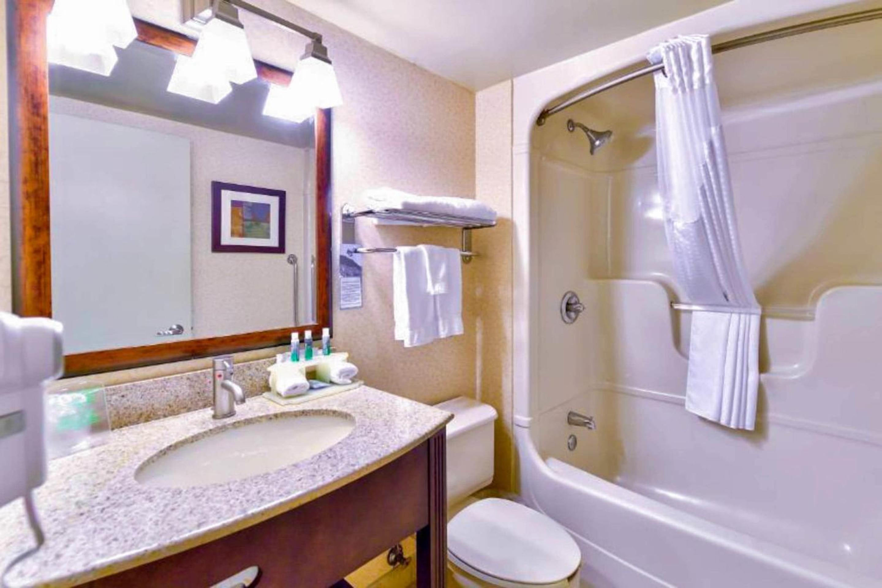 King Room - Disability Access/Non Smoking  - Photo 2