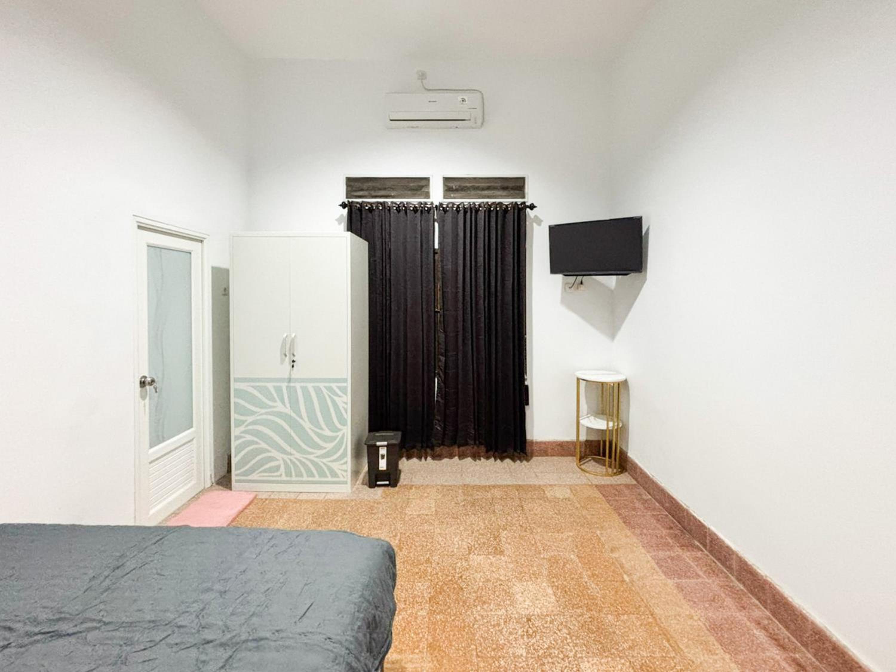 Deluxe Suite - Photo 10