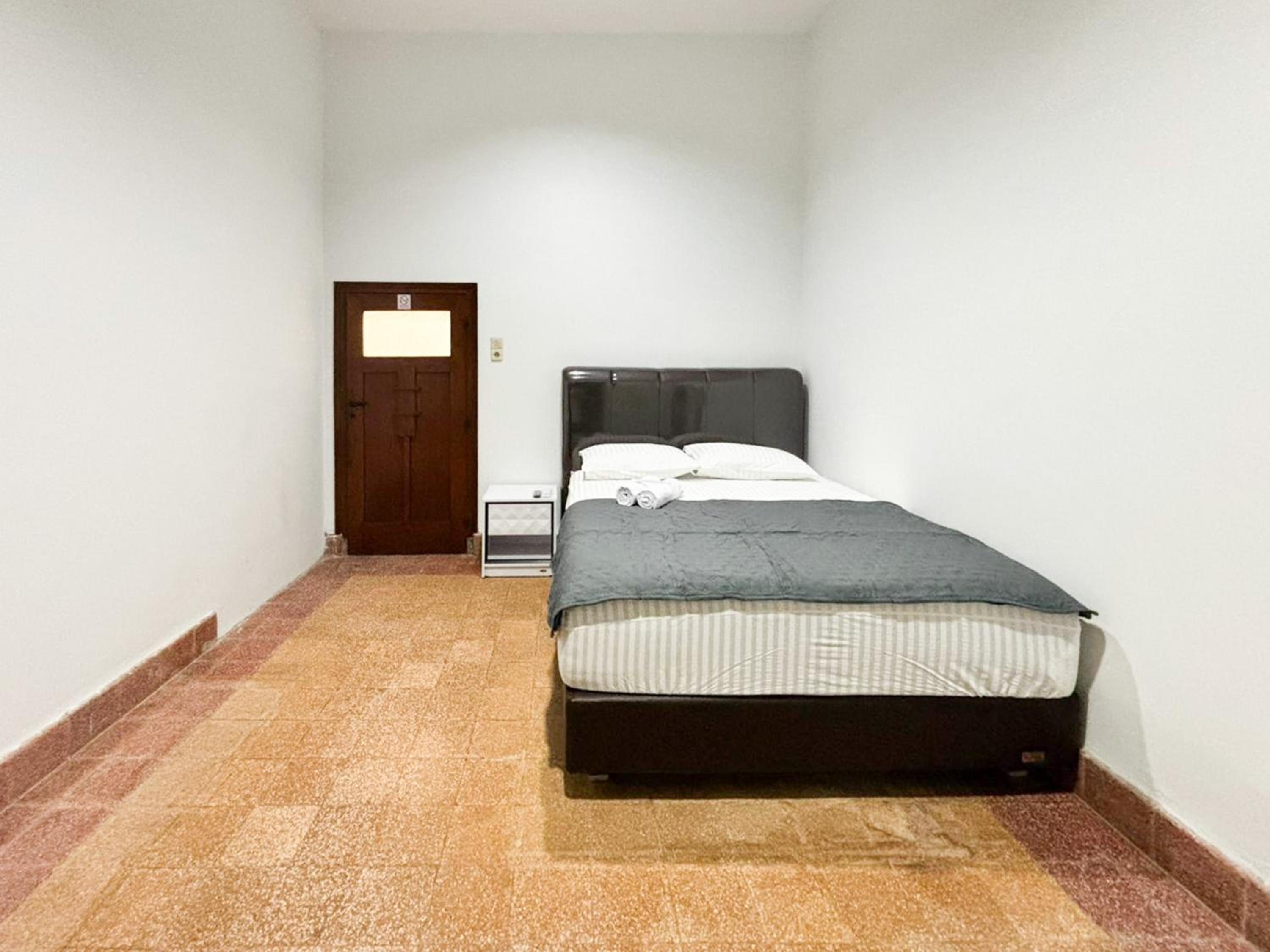Deluxe Suite - Photo 6