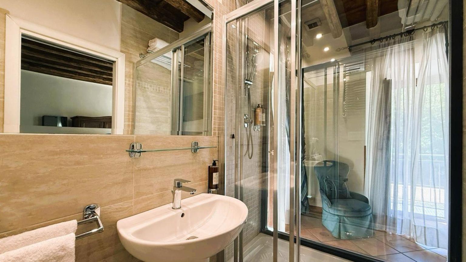 Deluxe Double or Twin Room with Terrace photo 1