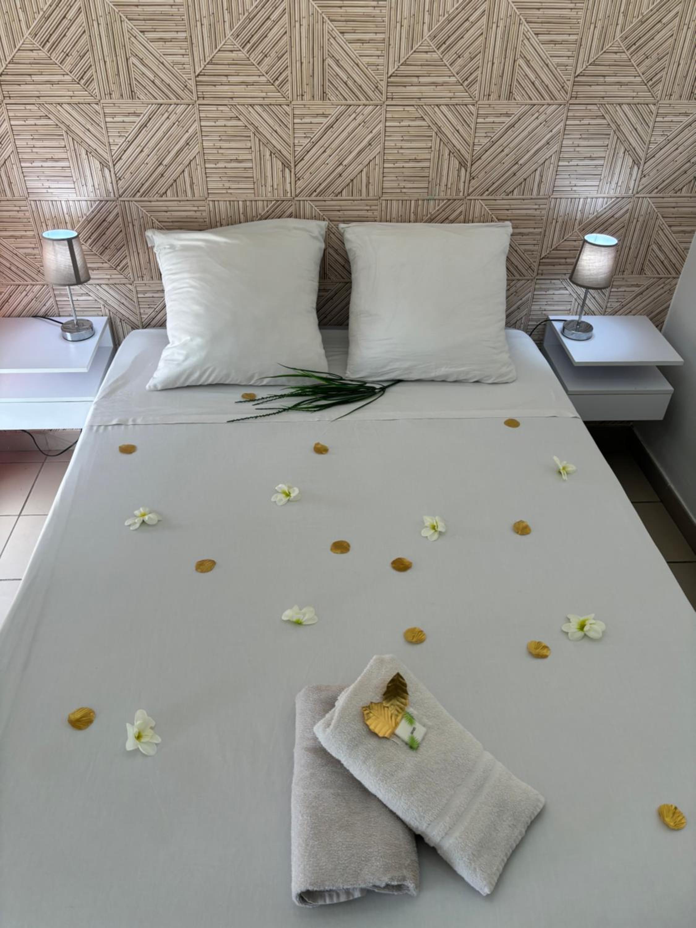 Double Room with Private Bathroom photo 2