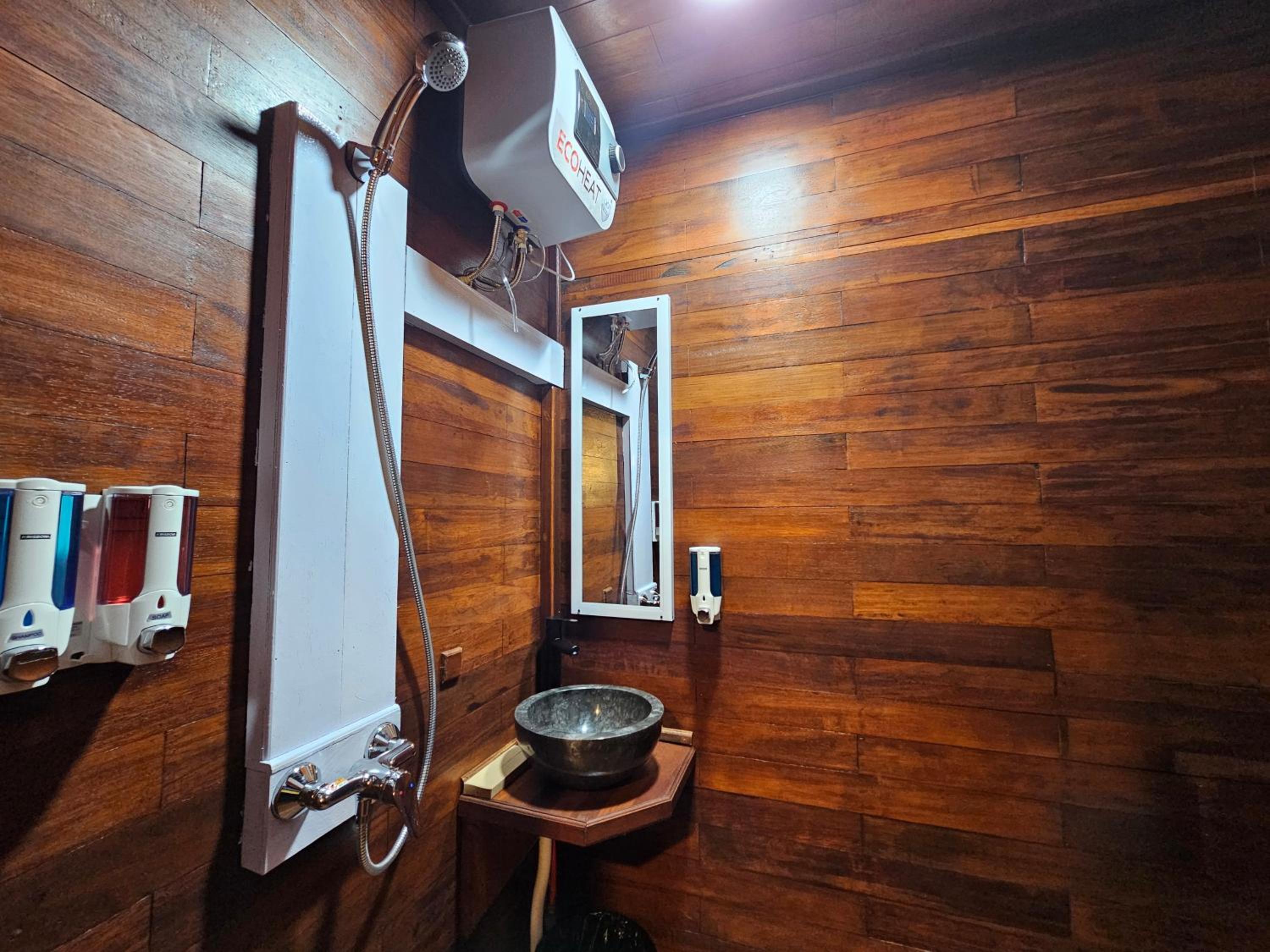 Standard Double or Twin Room with Garden View photo 2