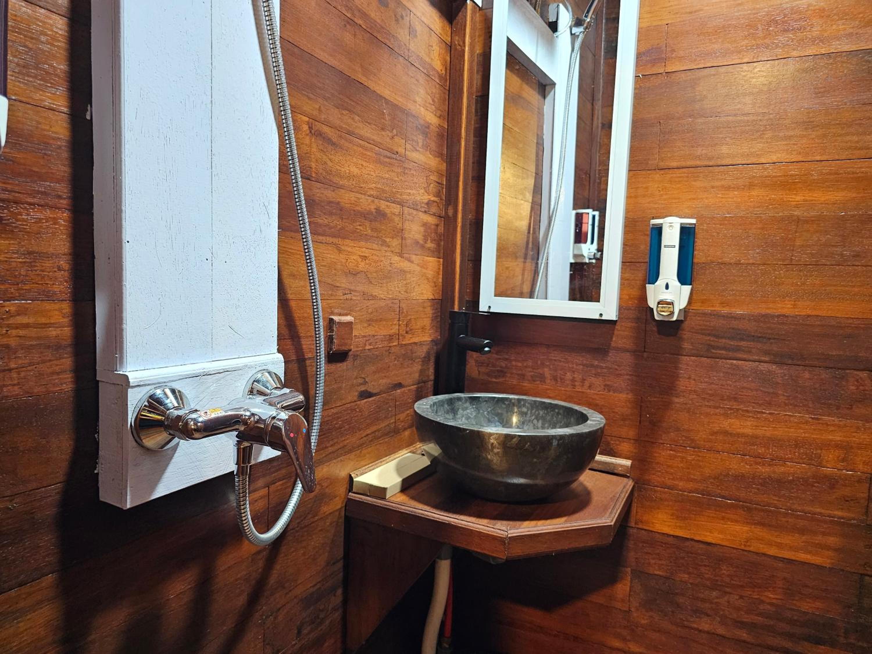 Standard Double or Twin Room with Garden View photo 3