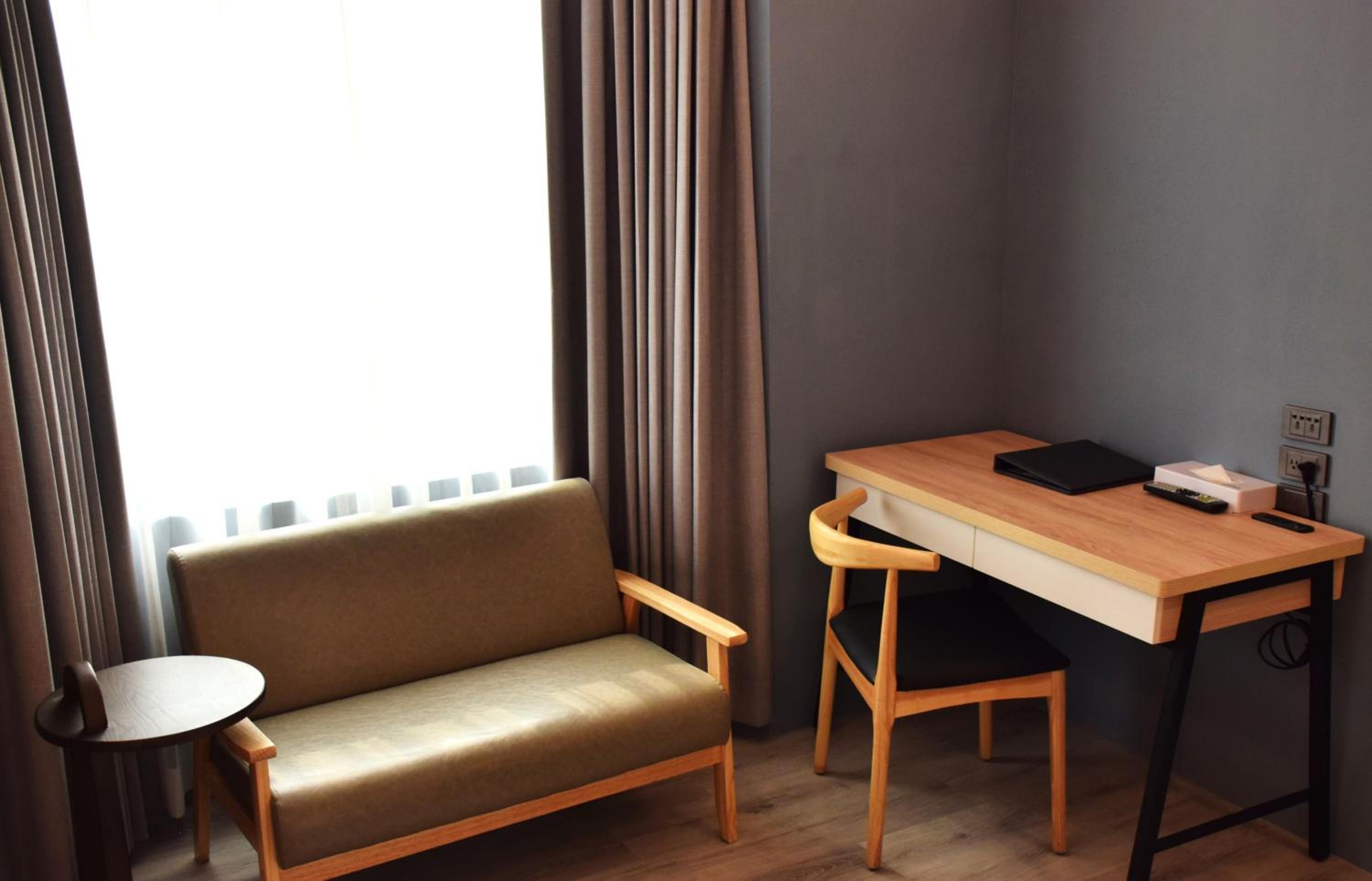 Twin Room with View