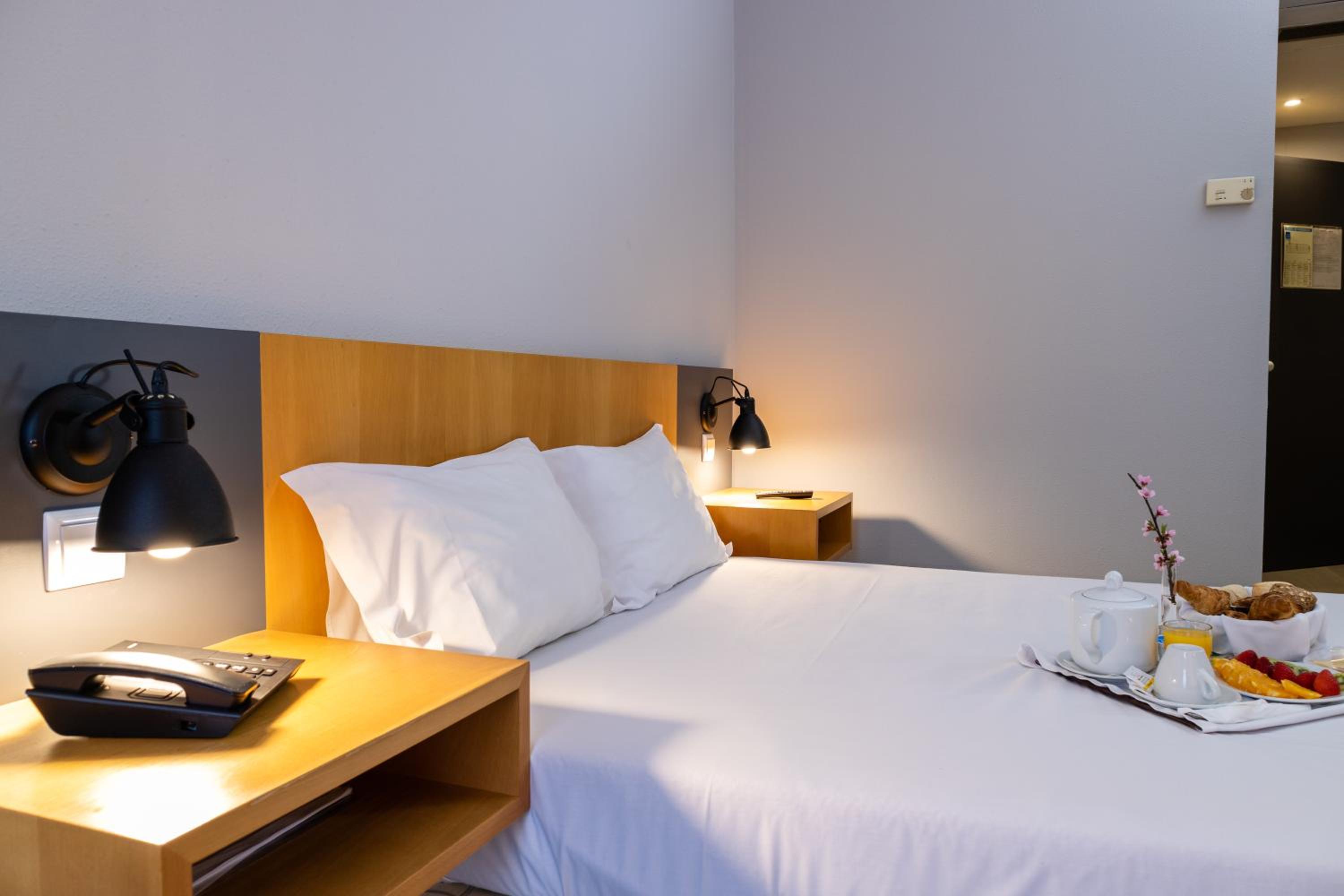 Superior Double Room - Photo 3