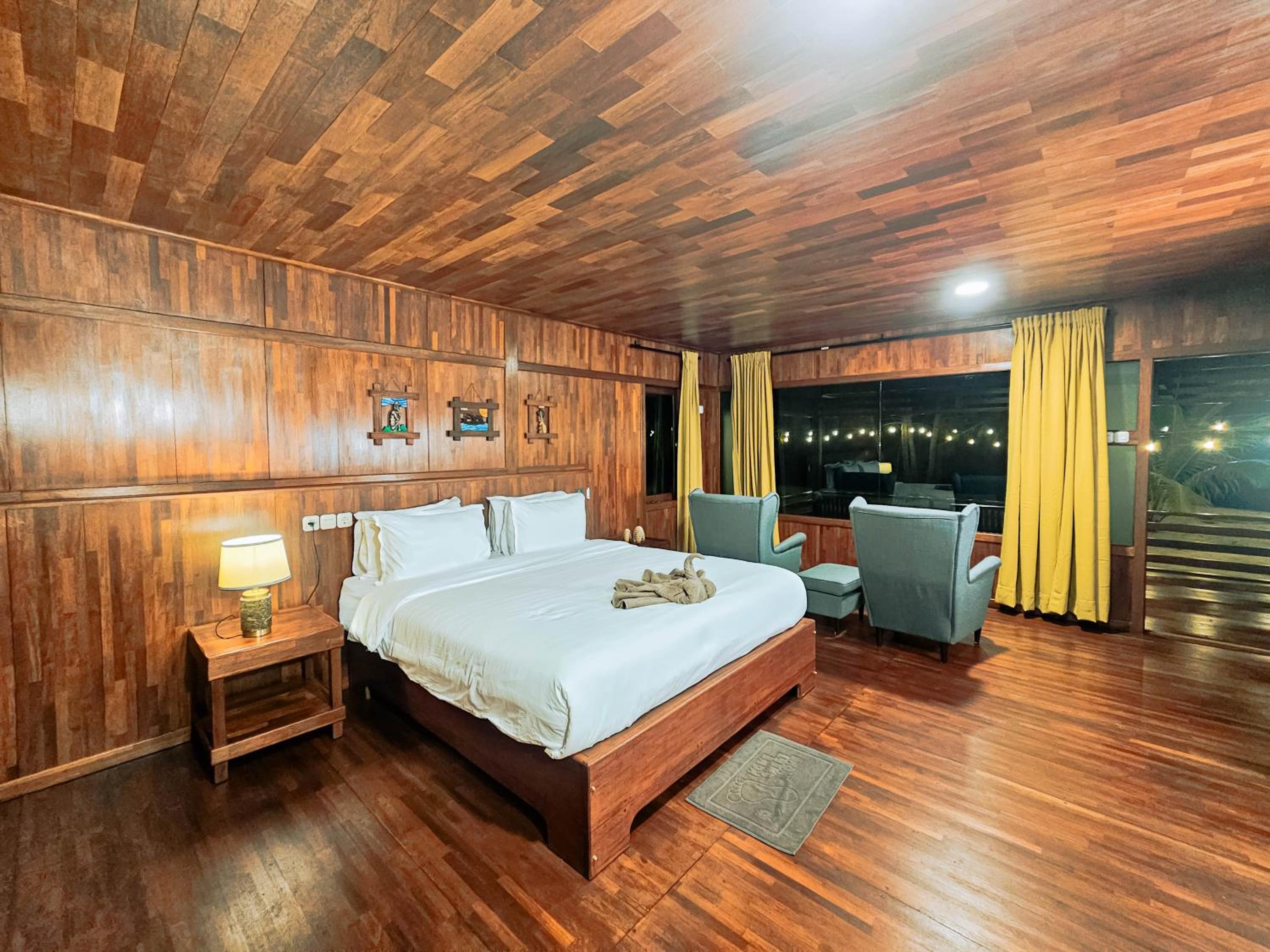 Deluxe Double or Twin Room with Sea View photo 1