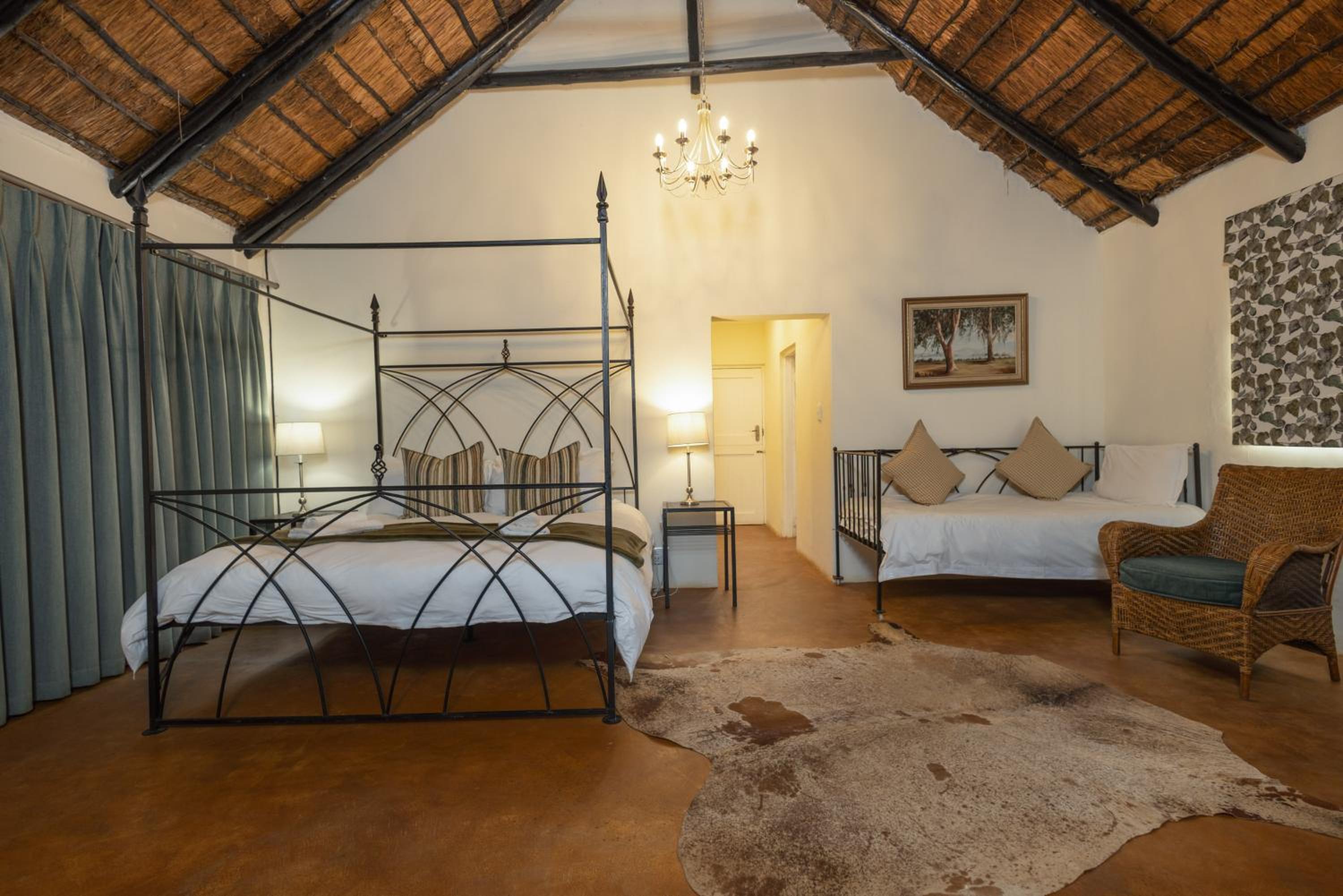 Deluxe King Room photo 3