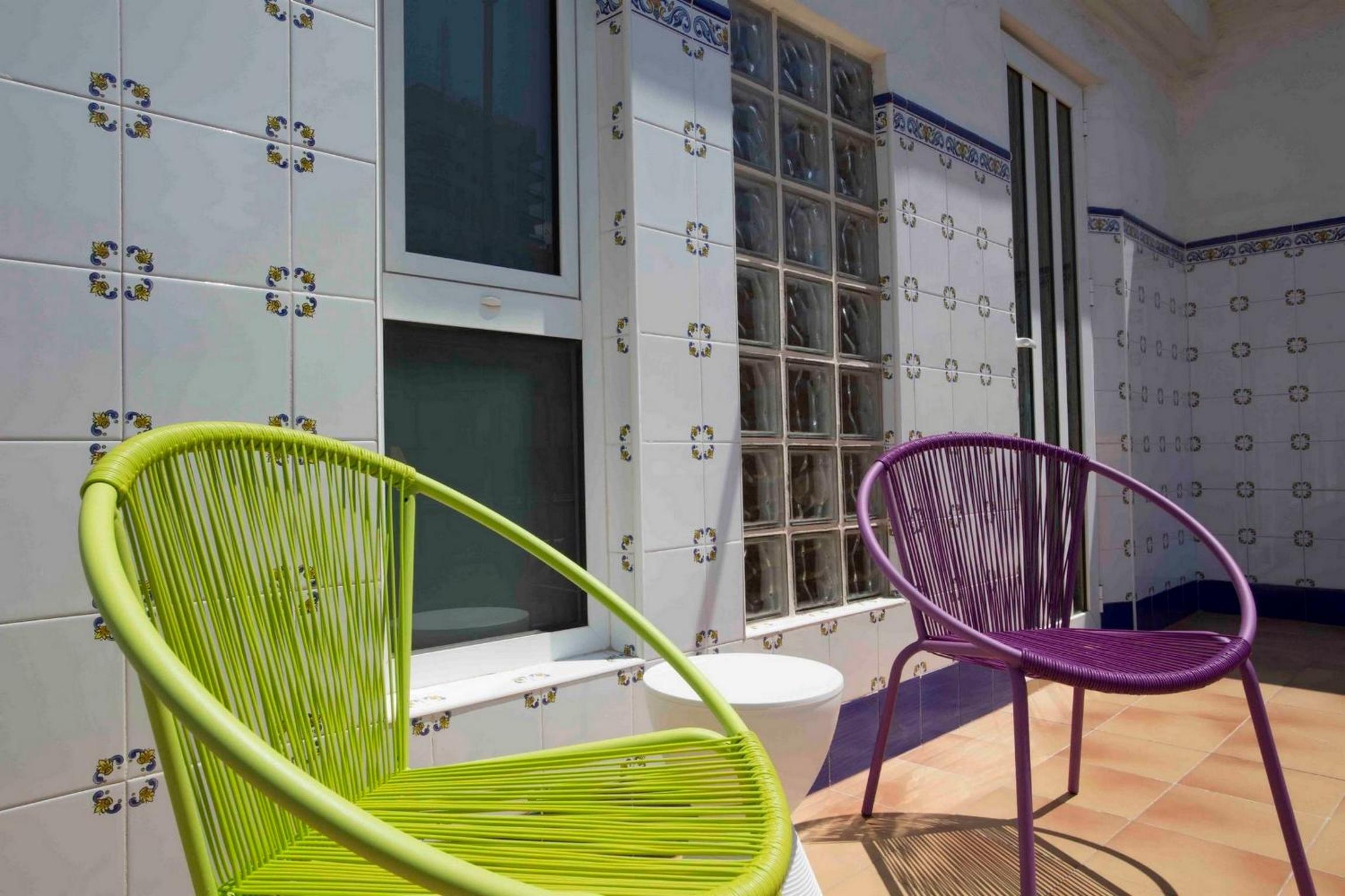 Family Room with Terrace photo 2
