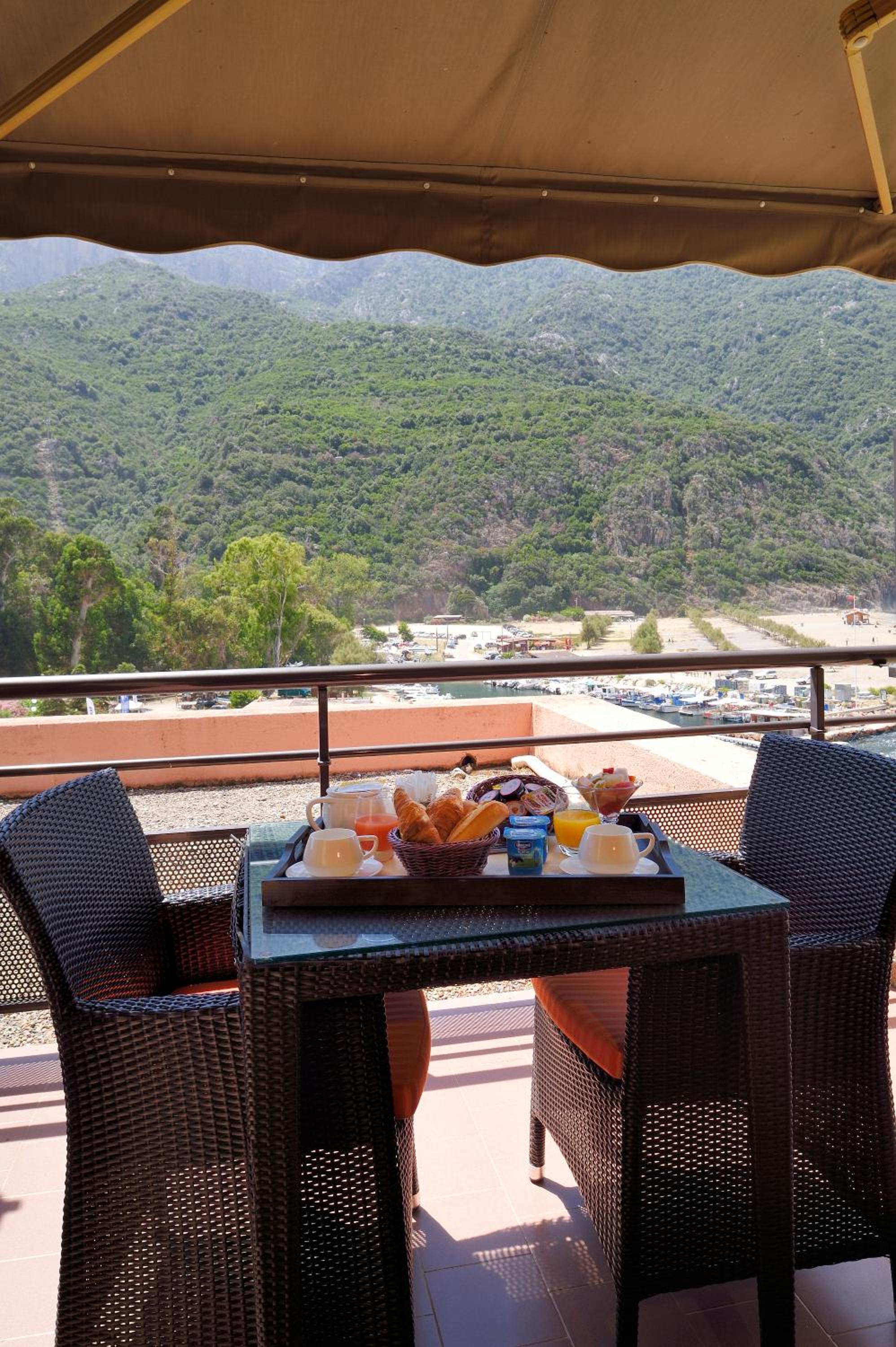Double Room with Terrace photo 3