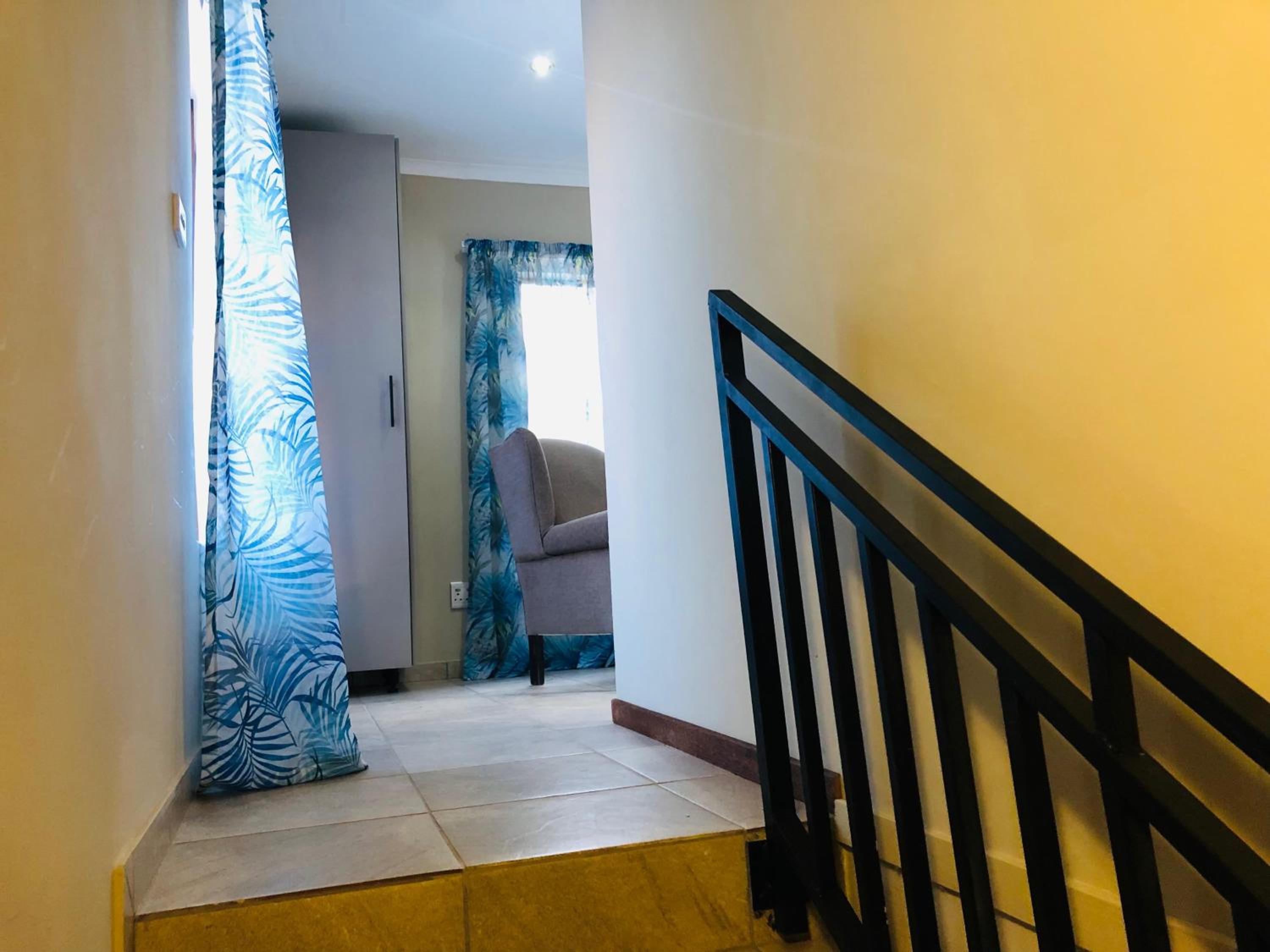 Family Room with Balcony - Photo 8