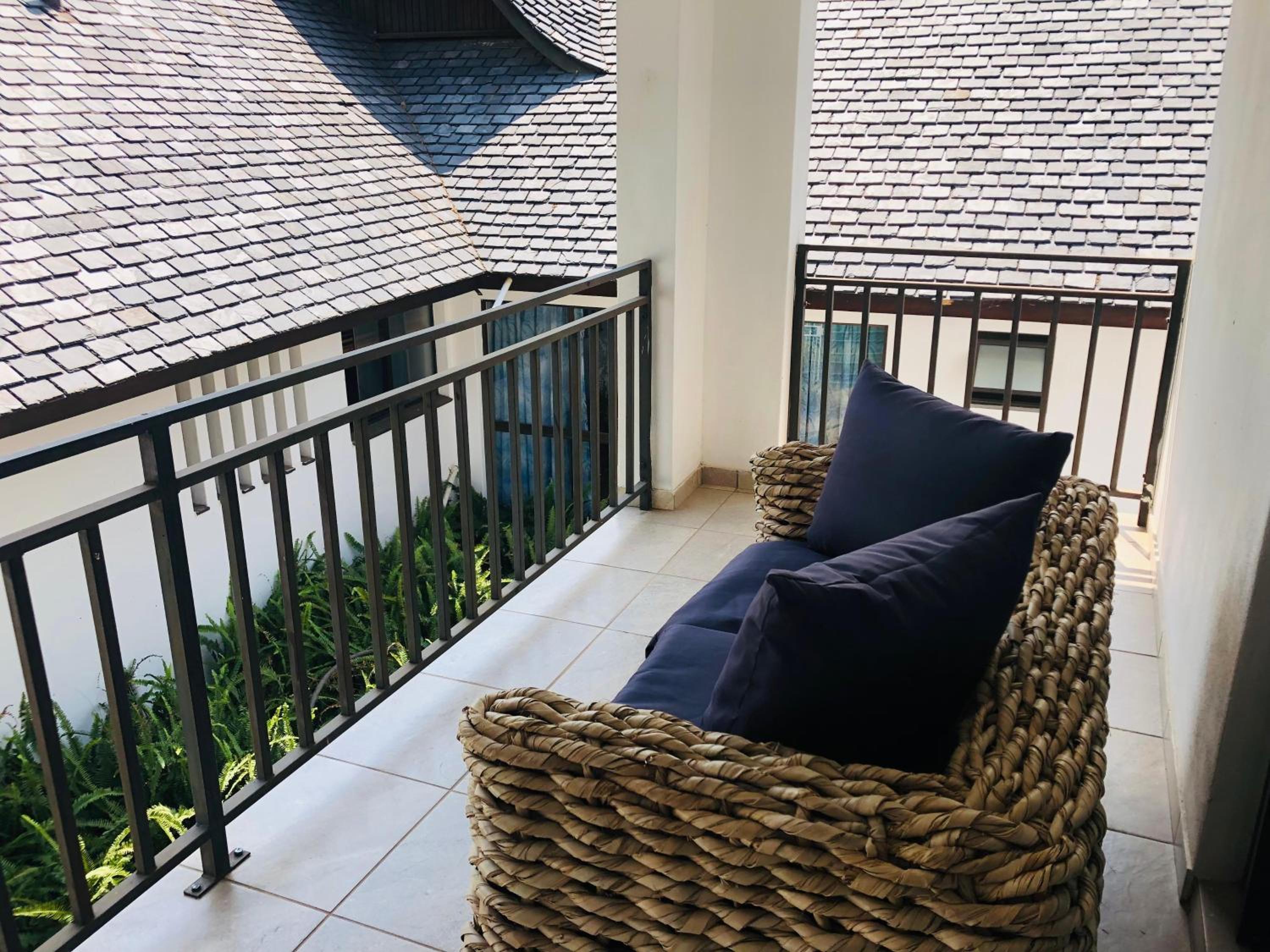 Family Room with Balcony - Photo 16