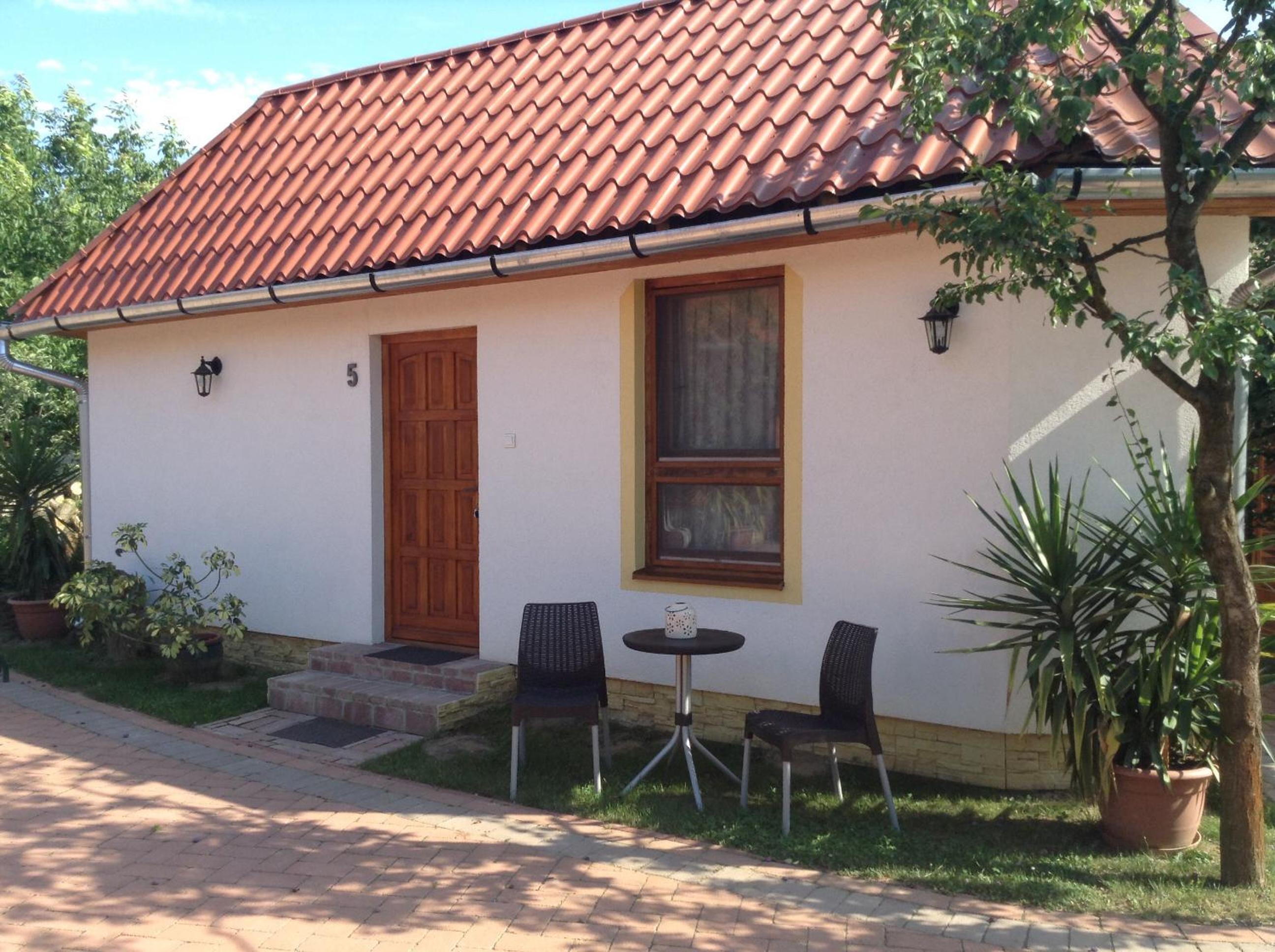 One-Bedroom Bungalow photo 2