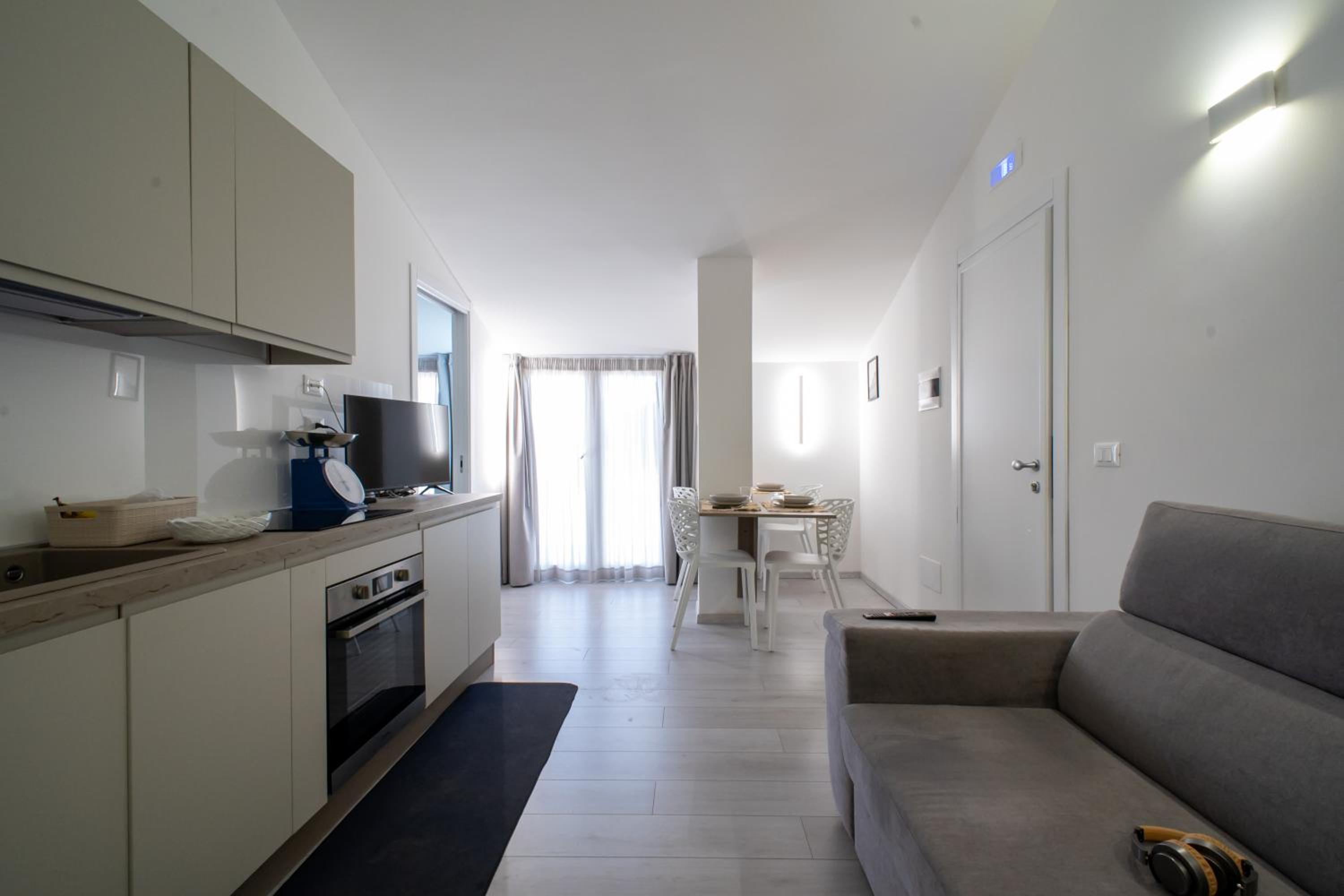 Apartment with Terrace photo 3