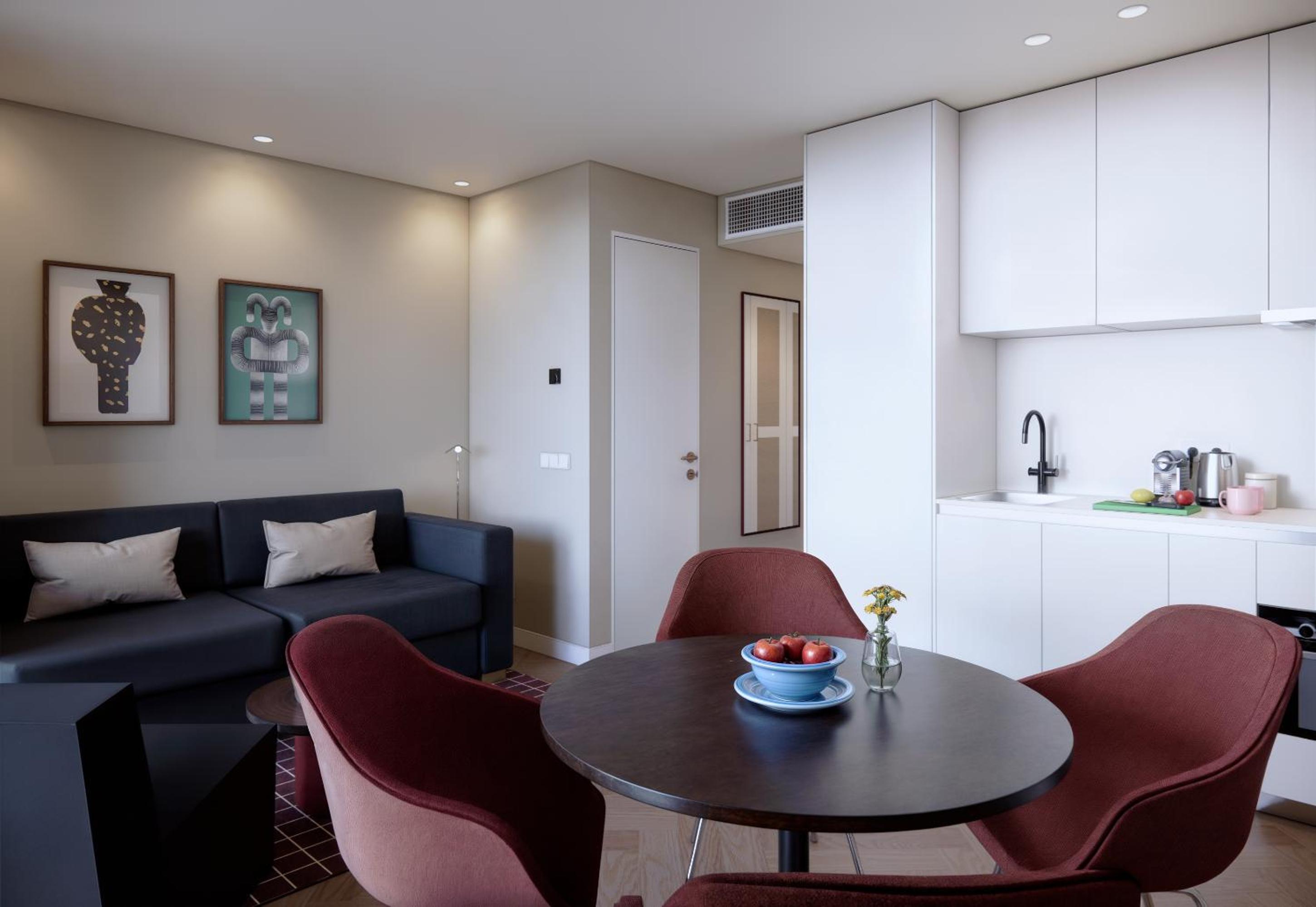One-Bedroom Apartment with Balcony
