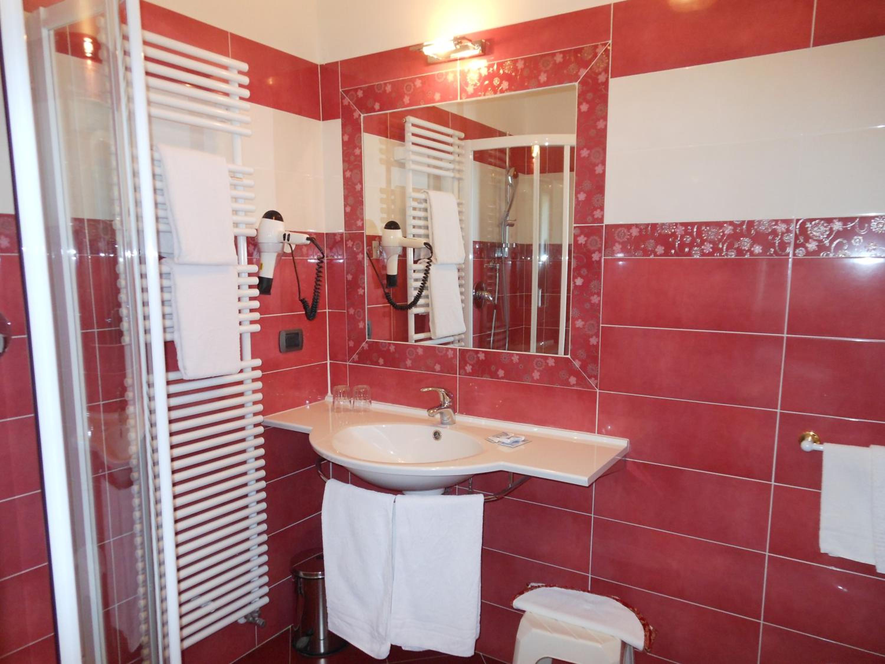 Superior Double Room - Photo 10