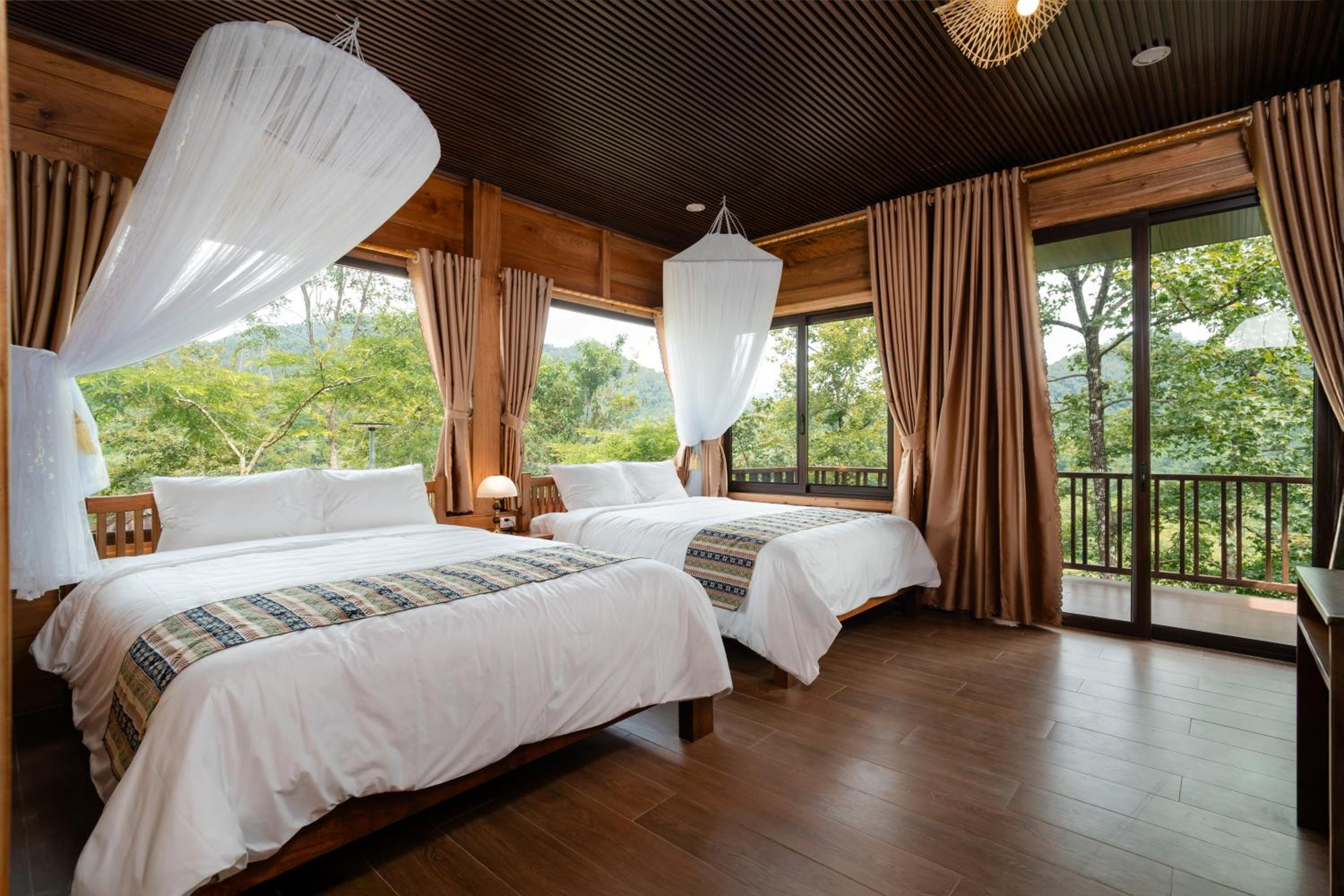 Bungalow with Garden View photo 1