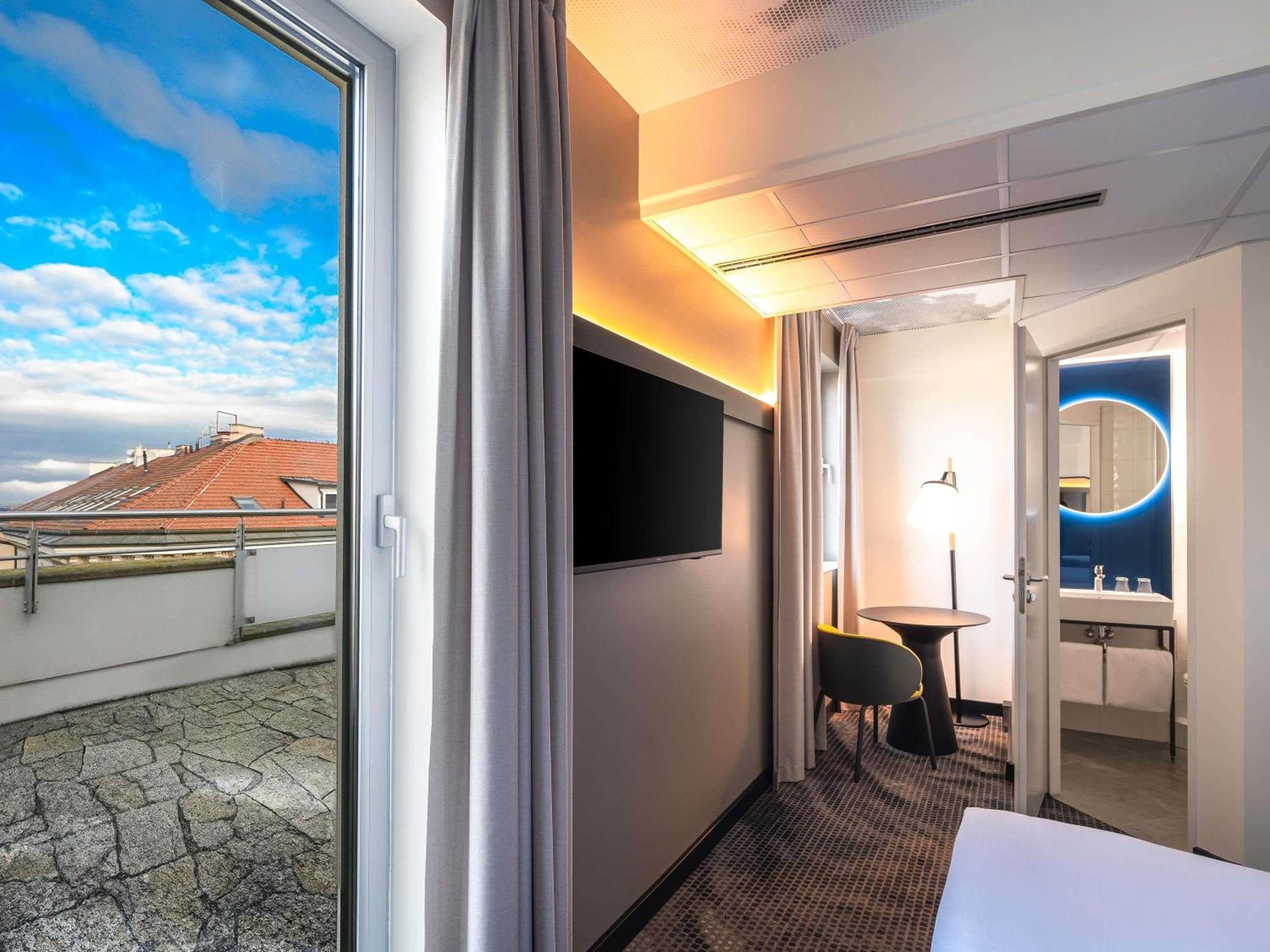 Executive Double Room with Balcony